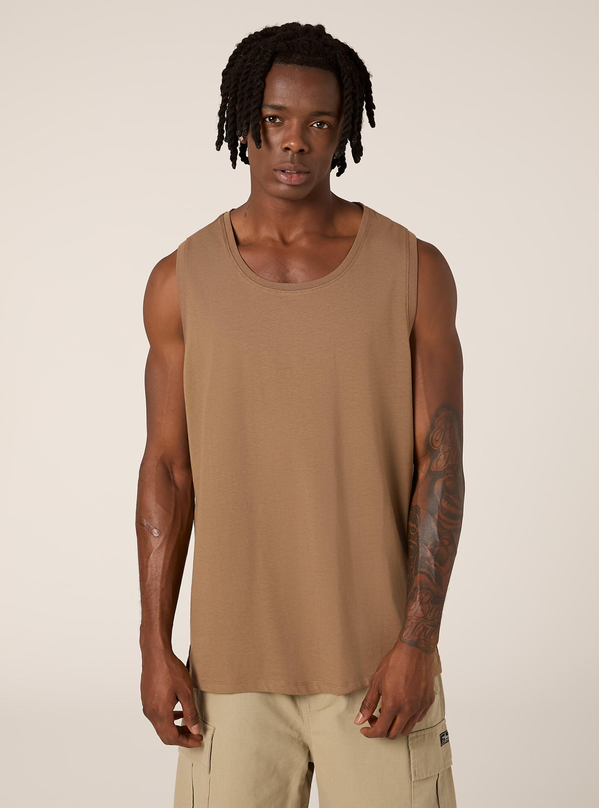 Camiseta de Tirantes Lisa Comfort Fit