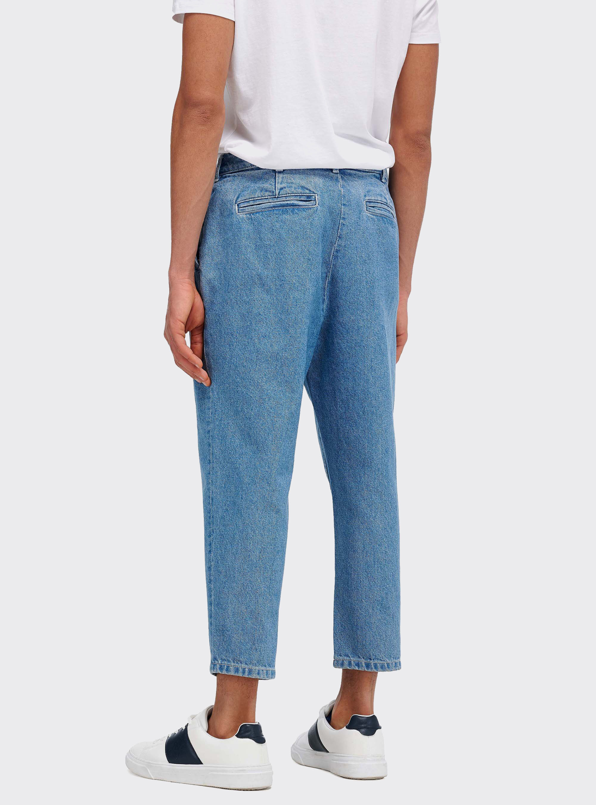 Jean chino carotte avec pinces, C272 BLUE