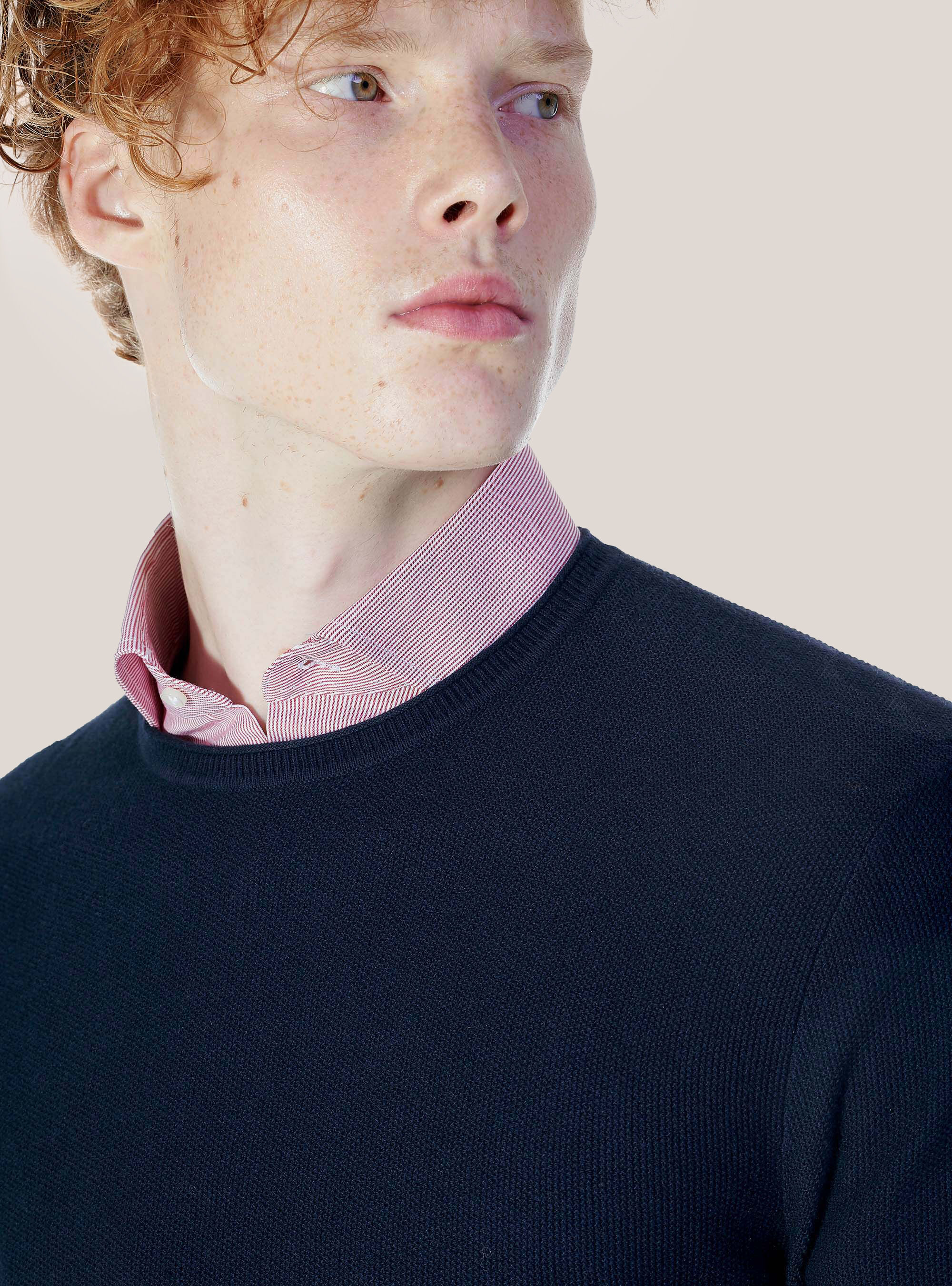 Maglia girocollo in misto cashmere, BLU MARINO