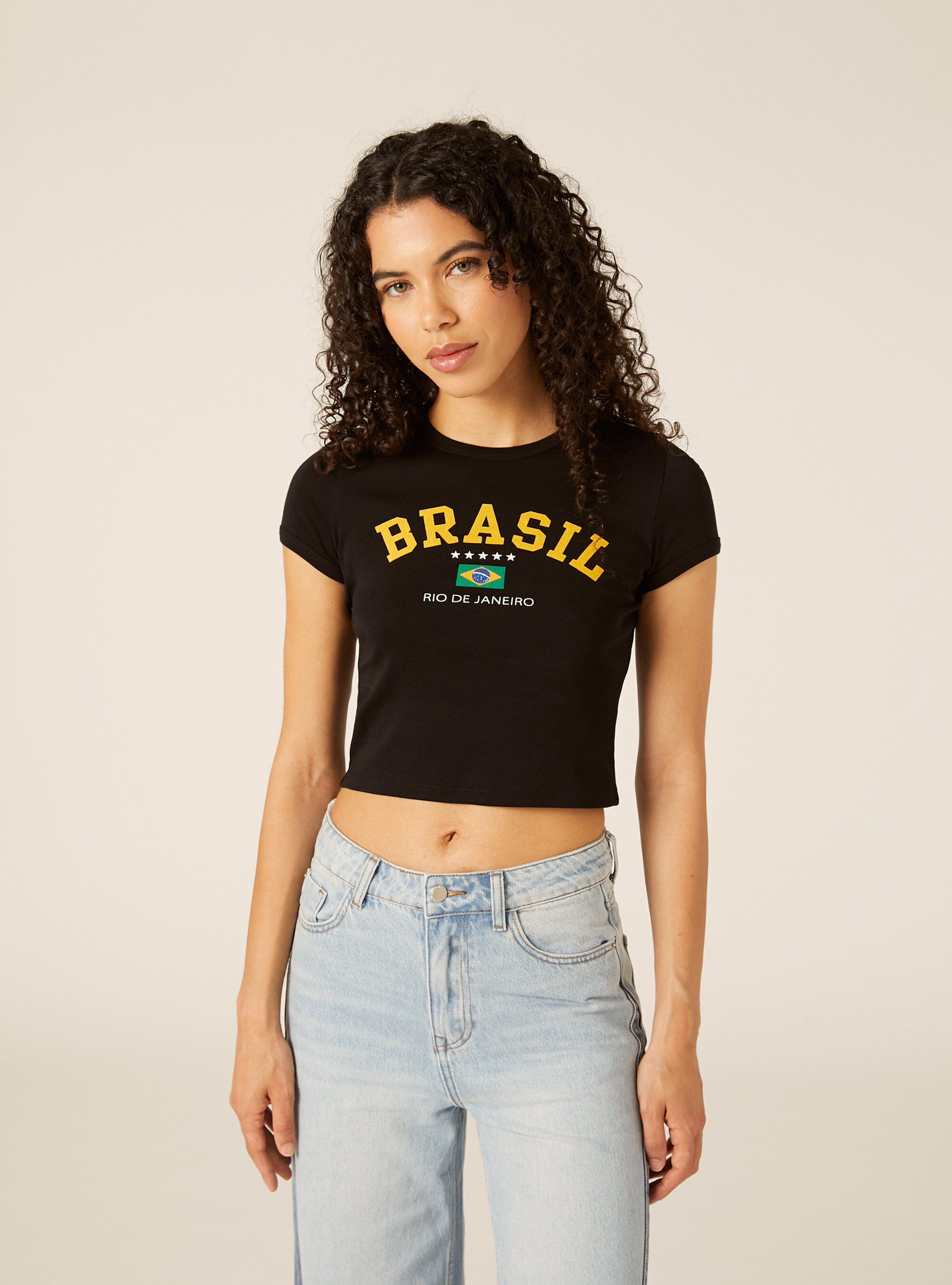 T-shirt crop con stampa calcio mondiali