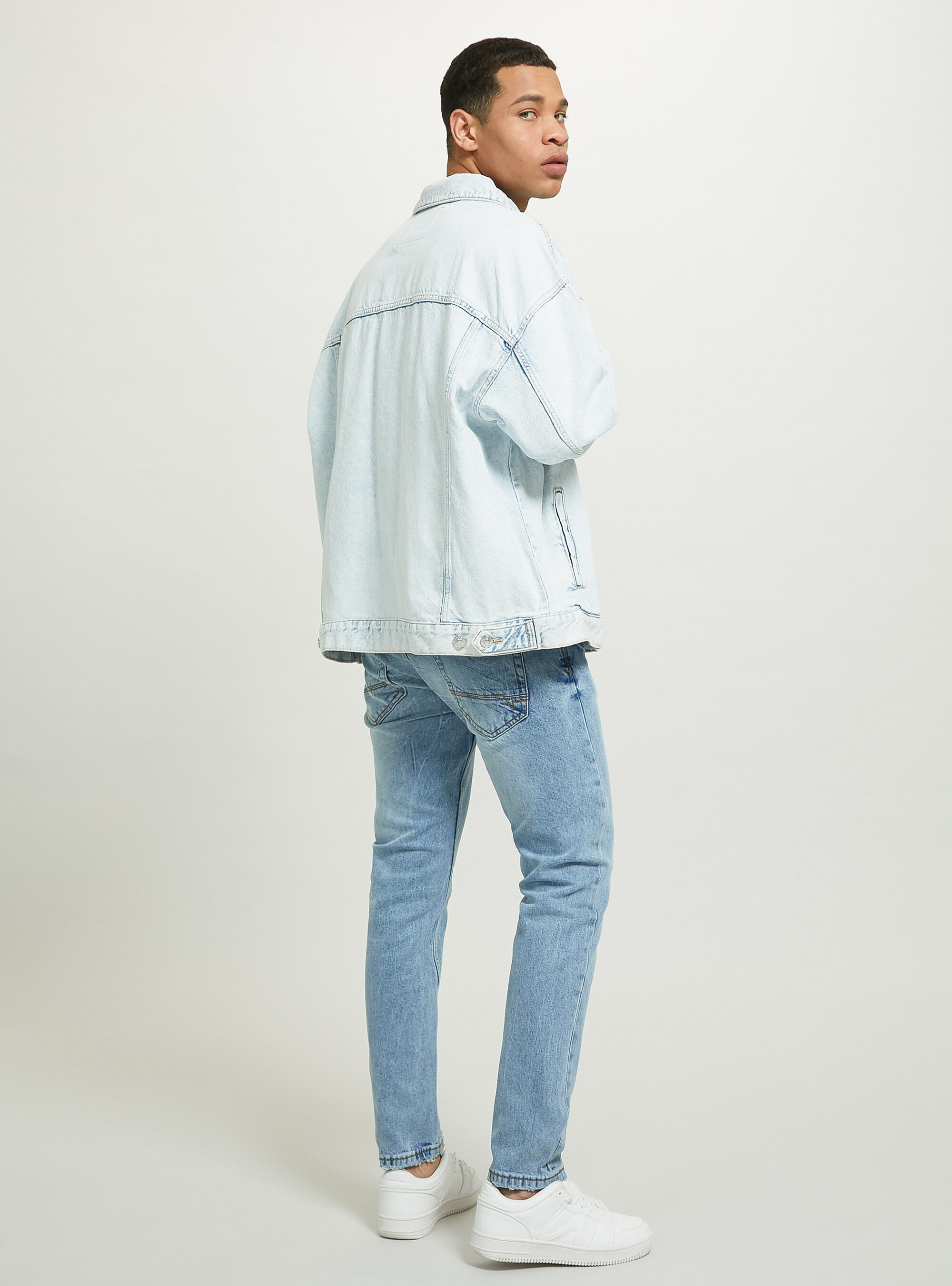 Veste en jean oversize blanche outlet
