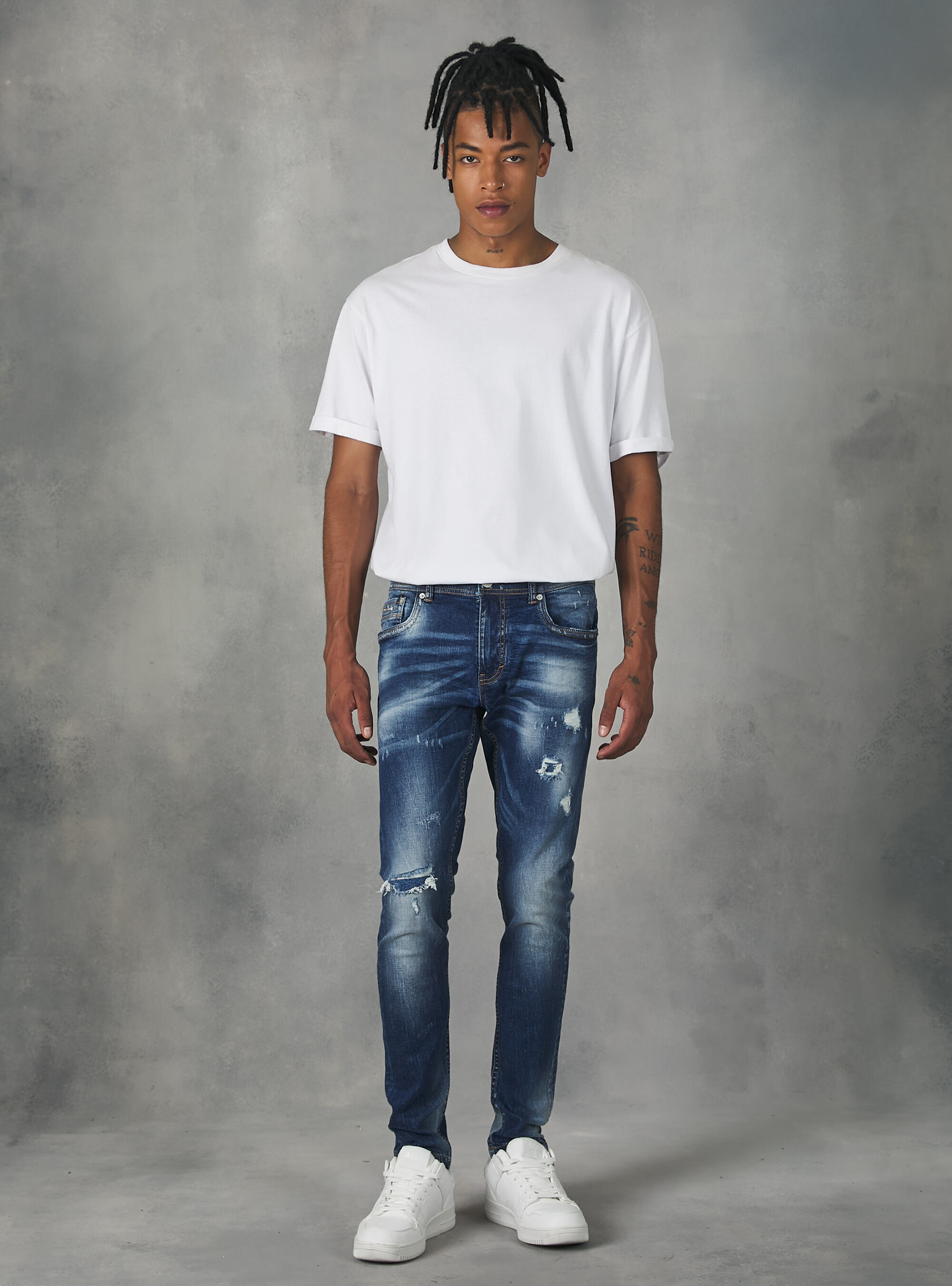 Size 48 white jeans clearance
