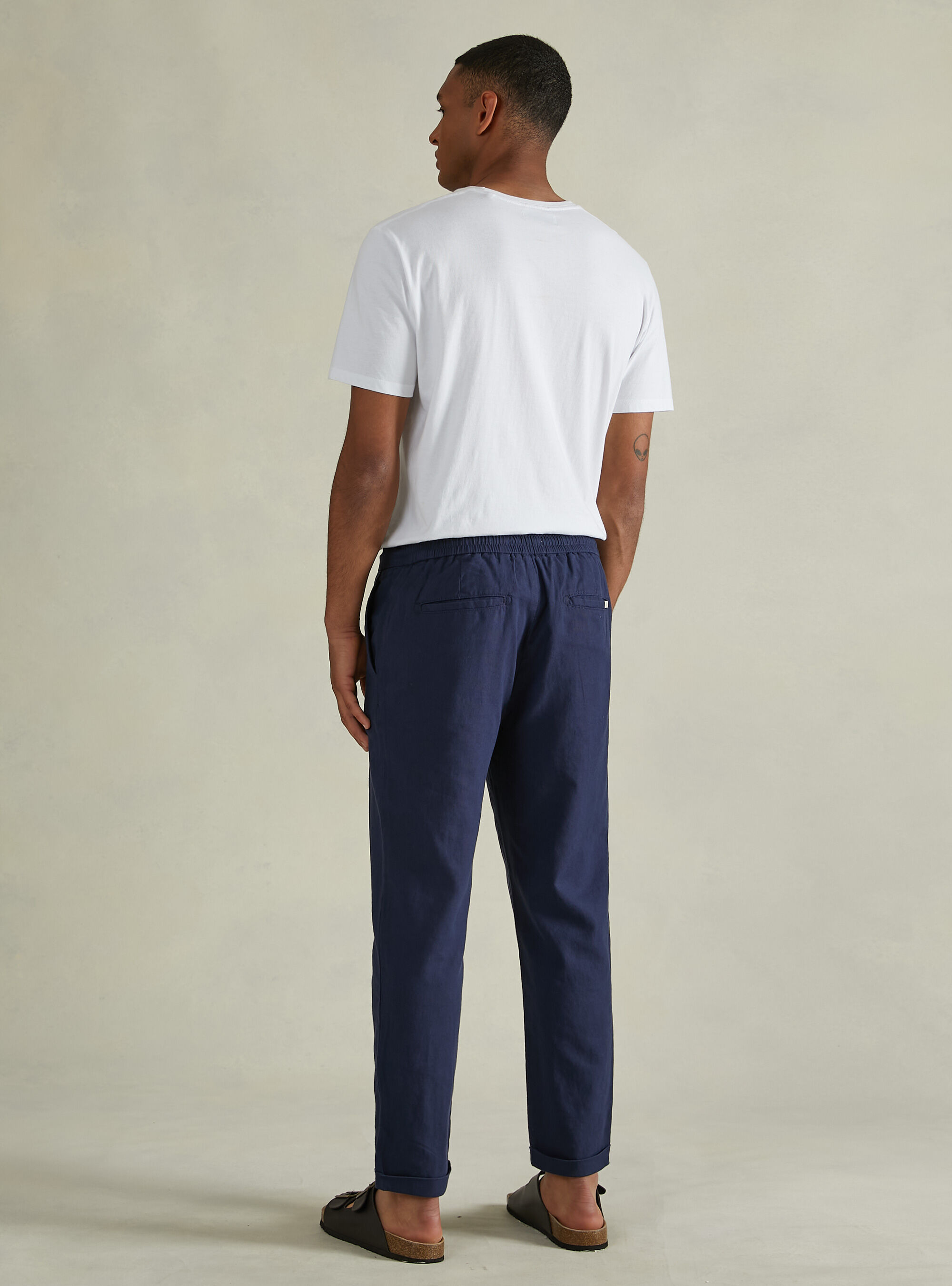 Pantaloni in misto lino con pences, NA2 NAVY MEDIUM