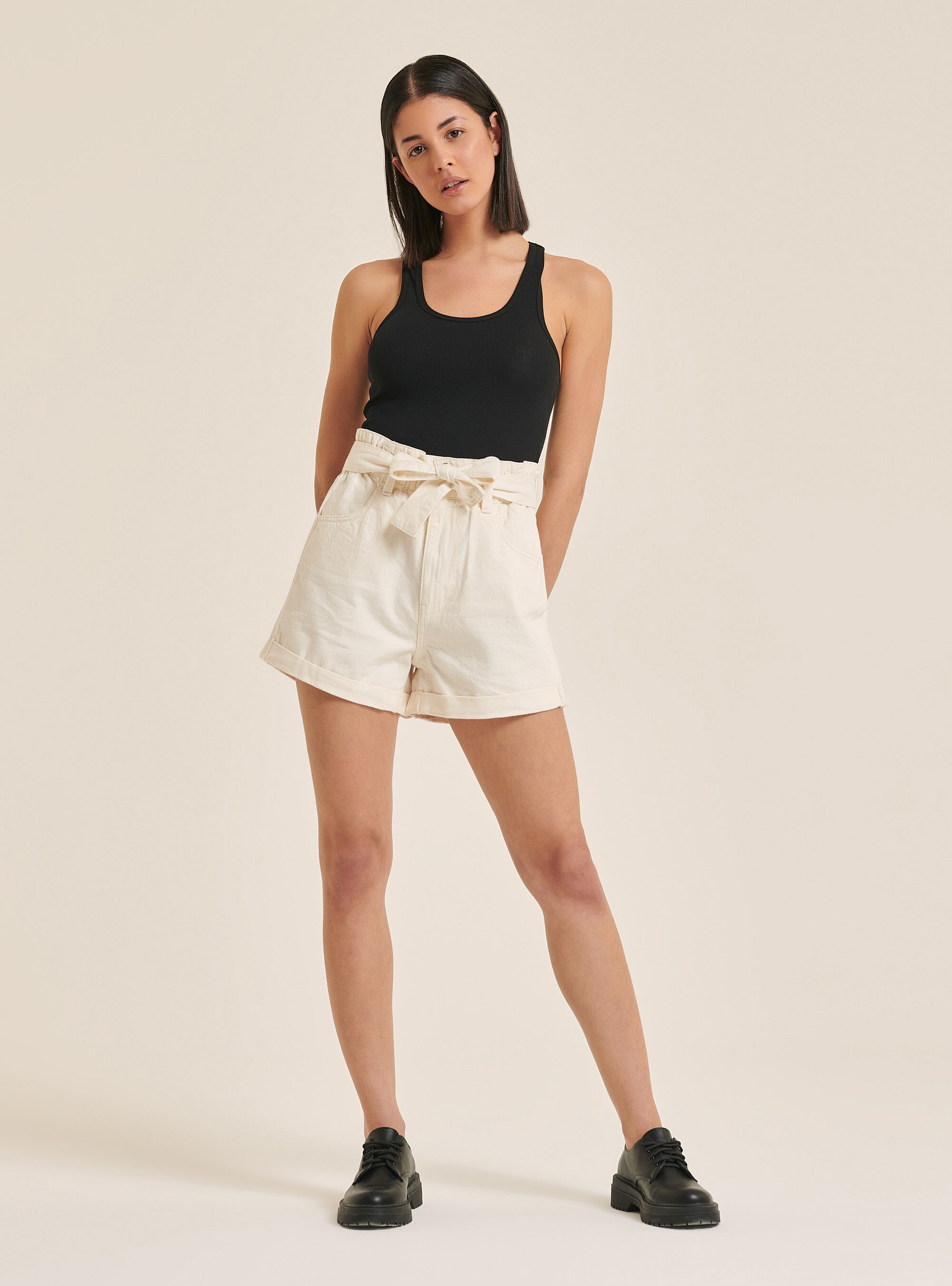 Twill baggy shorts with strap, C141 CREAM