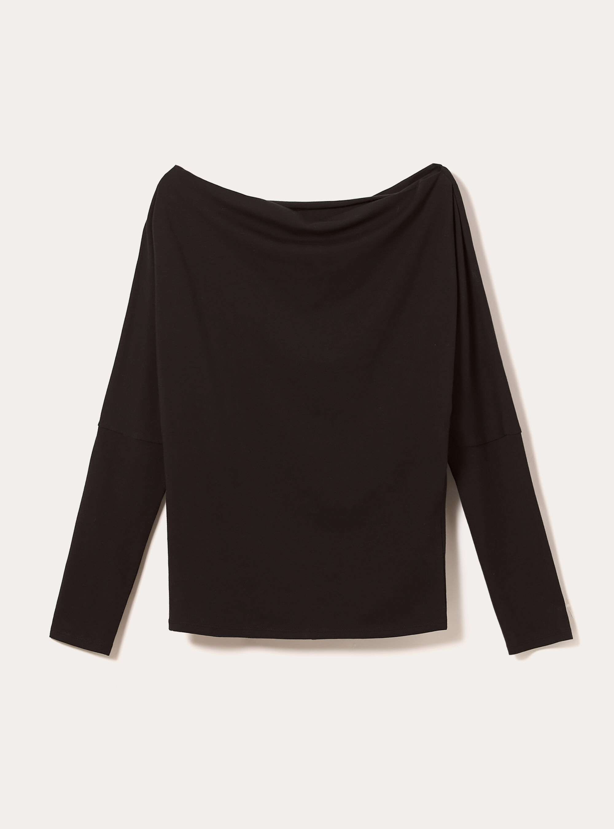 T-shirt a maniche lunghe asimmetrica, BK1 BLACK