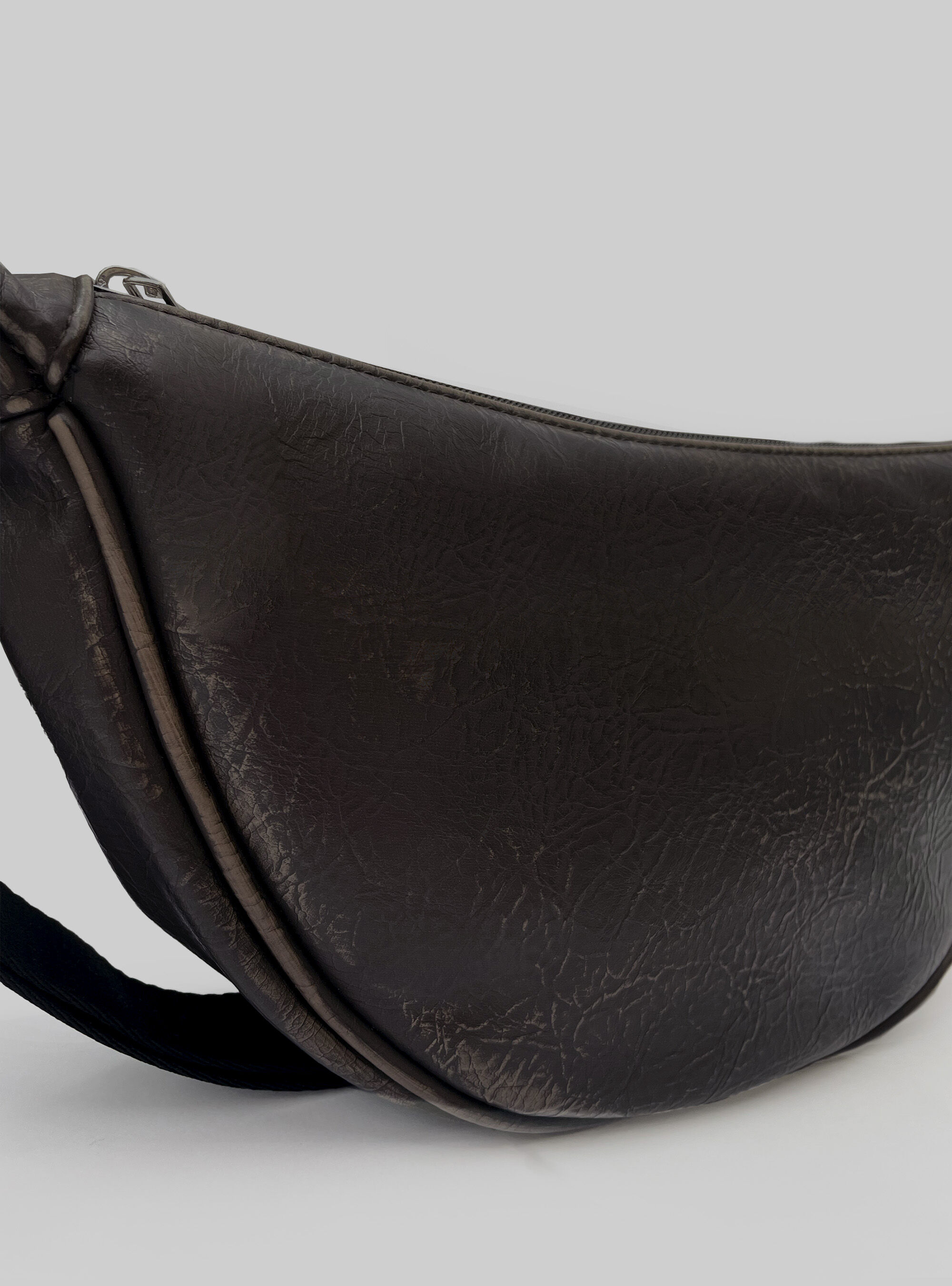 Borsa mezzaluna sale