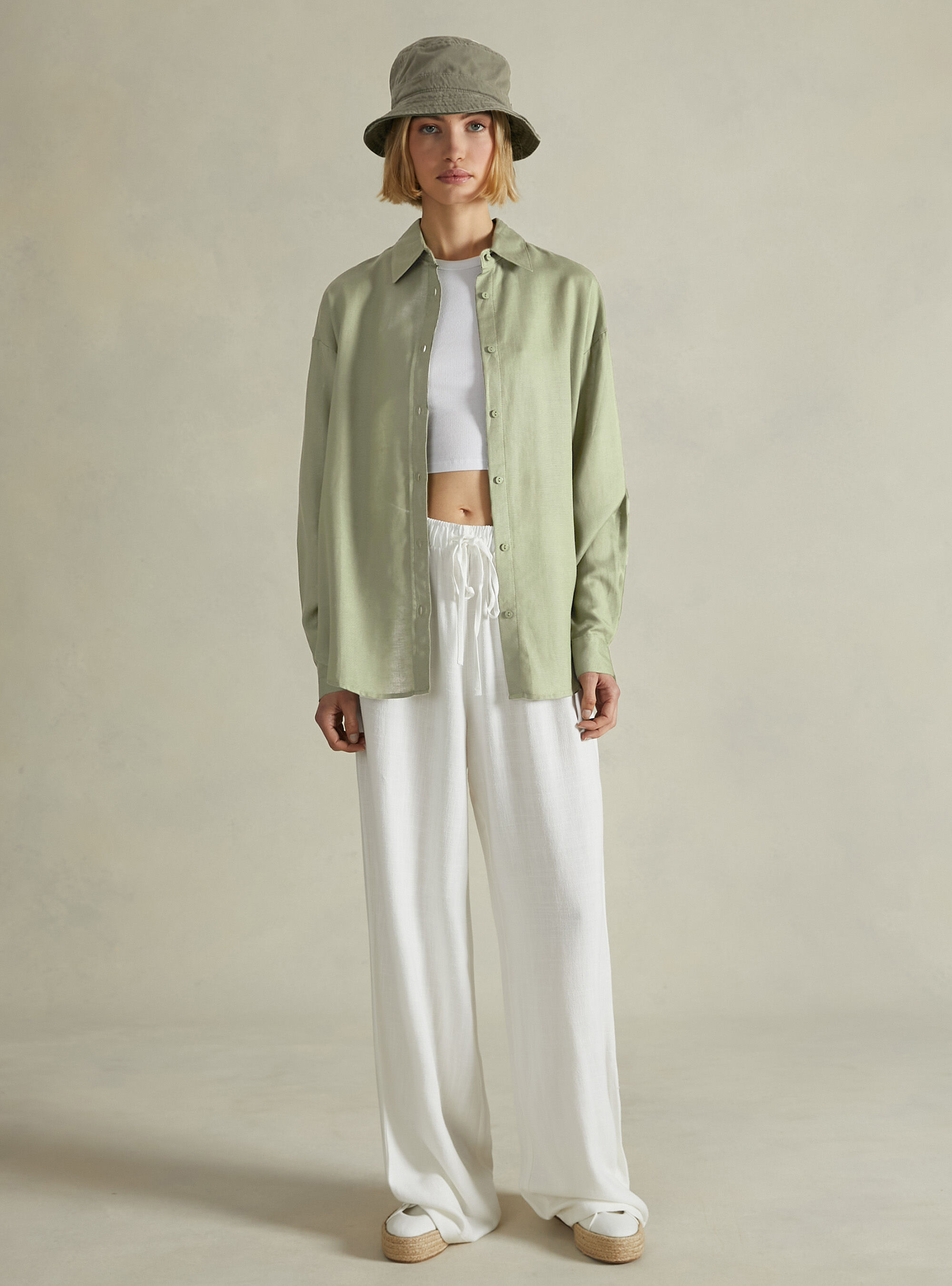 Camisa de lino de ajuste c&oacute;modo, KY3 KAKY LIGHT