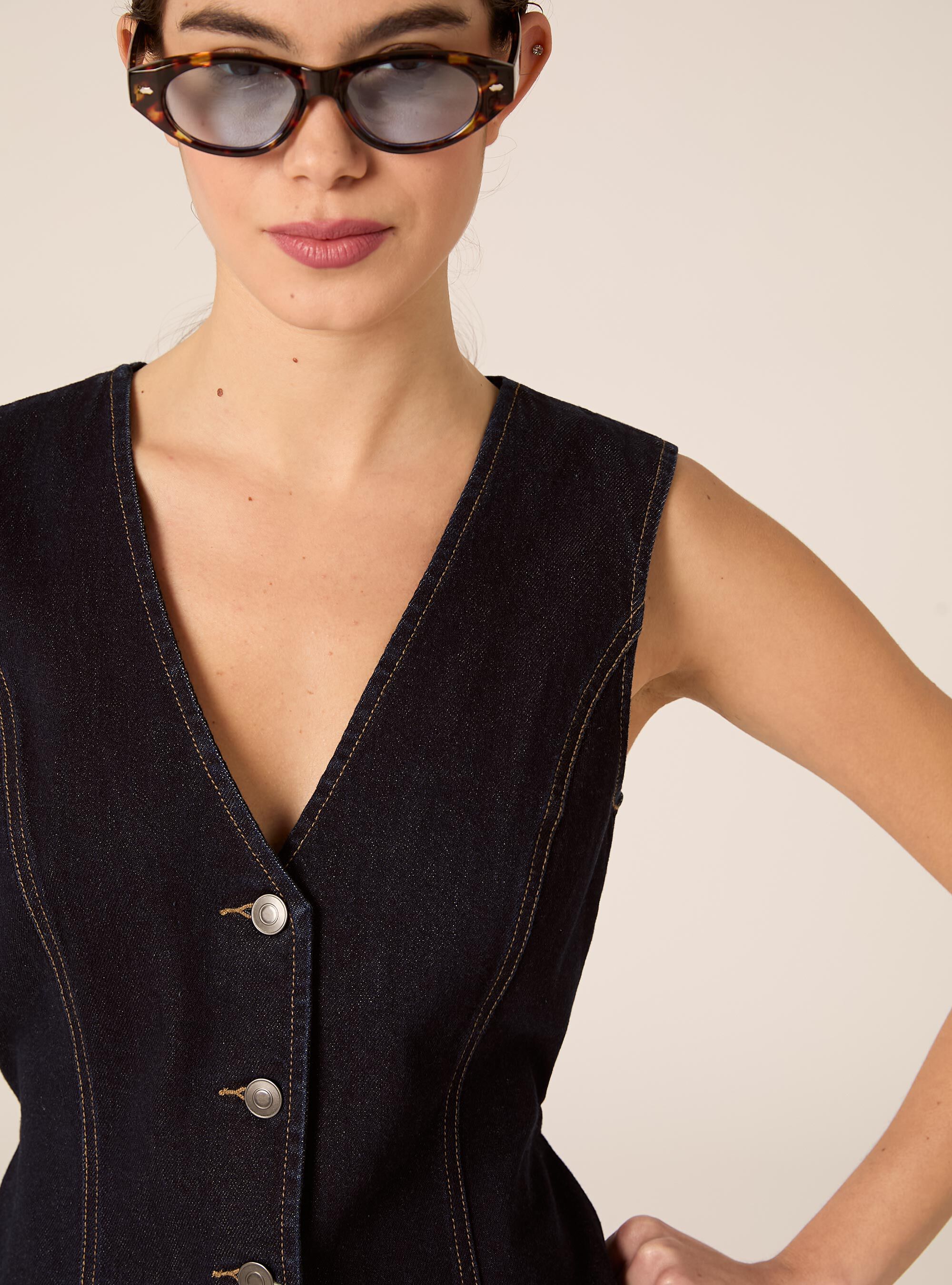 Gilet in denim con bottoni, D001 DEEP BLUE