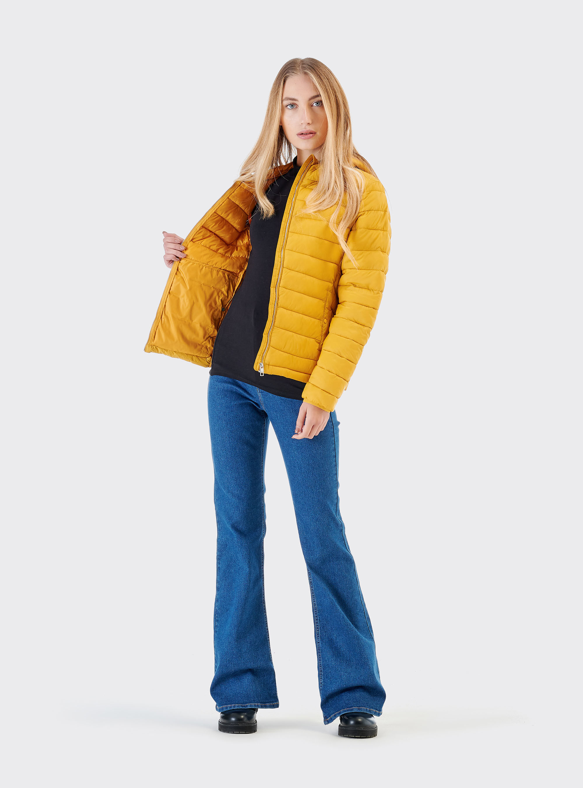 Comfort fit half neck t-shirt, C101 BLACK