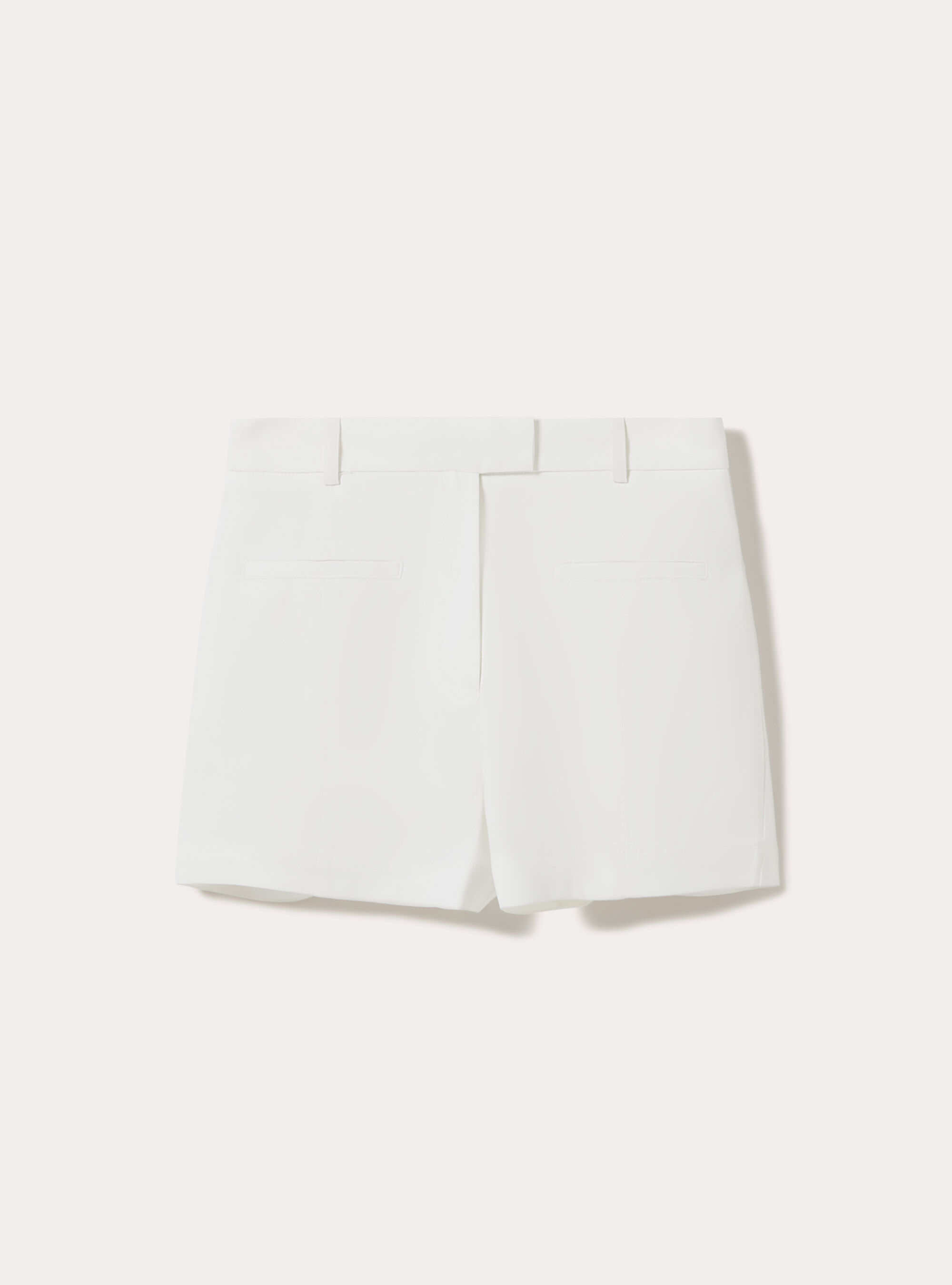 Solid-color crepe shorts, WH1 OFF WHITE