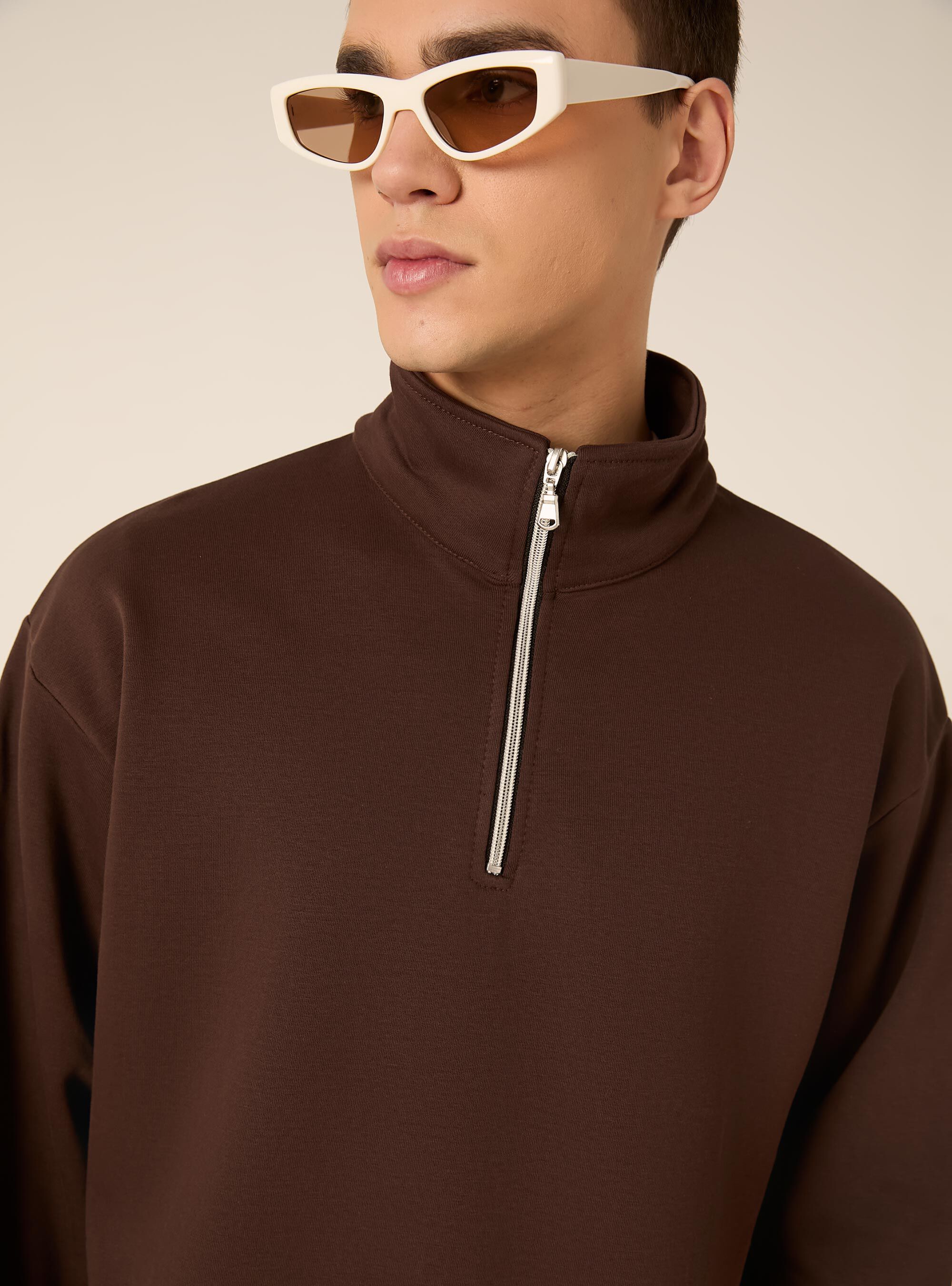 Felpa mezzo collo con zip boxy fit, BR1 BROWN DARK