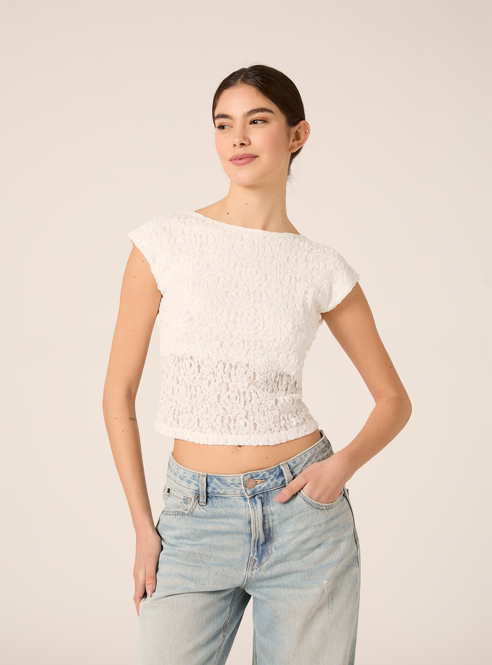 Spitzen-T-Shirt mit freiem R&uuml;cken, WH3 WHITE