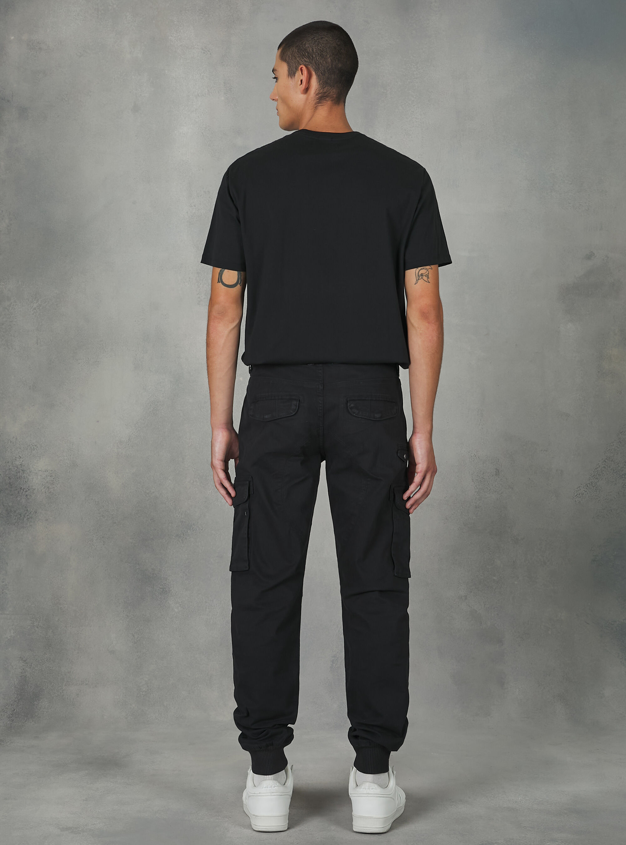 Black cotton 2024 cargo trousers