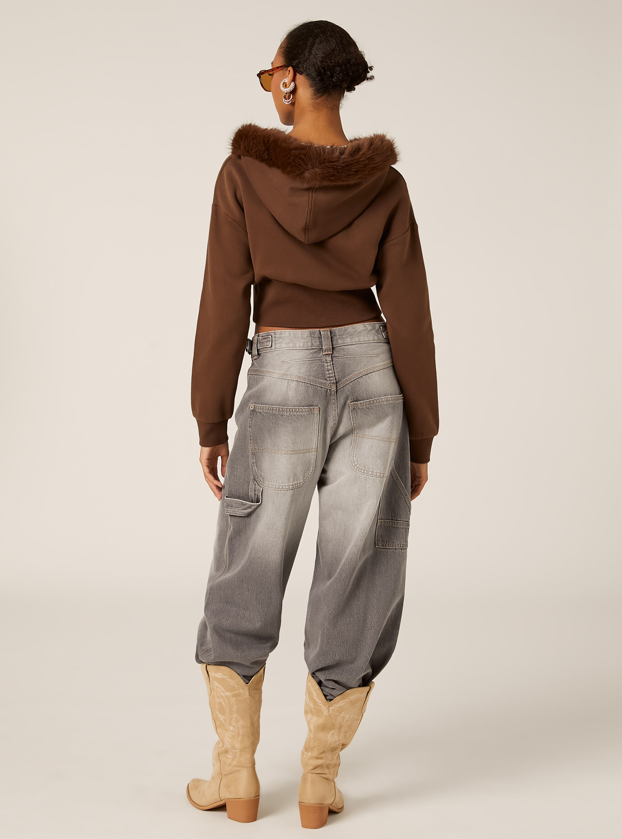 Cropped hoodie with fur trim, BR2 BROWN MEDIUM