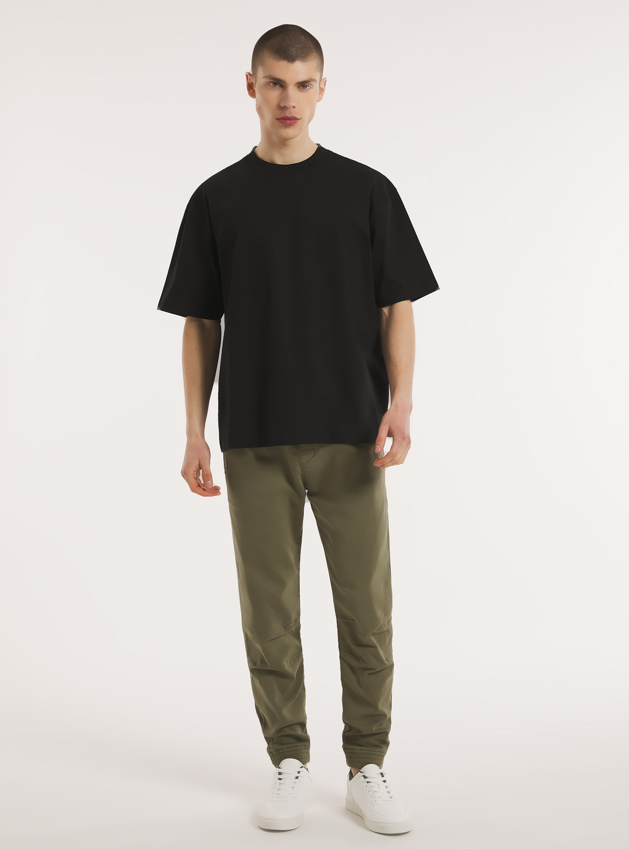 Olive green jogger pants deals