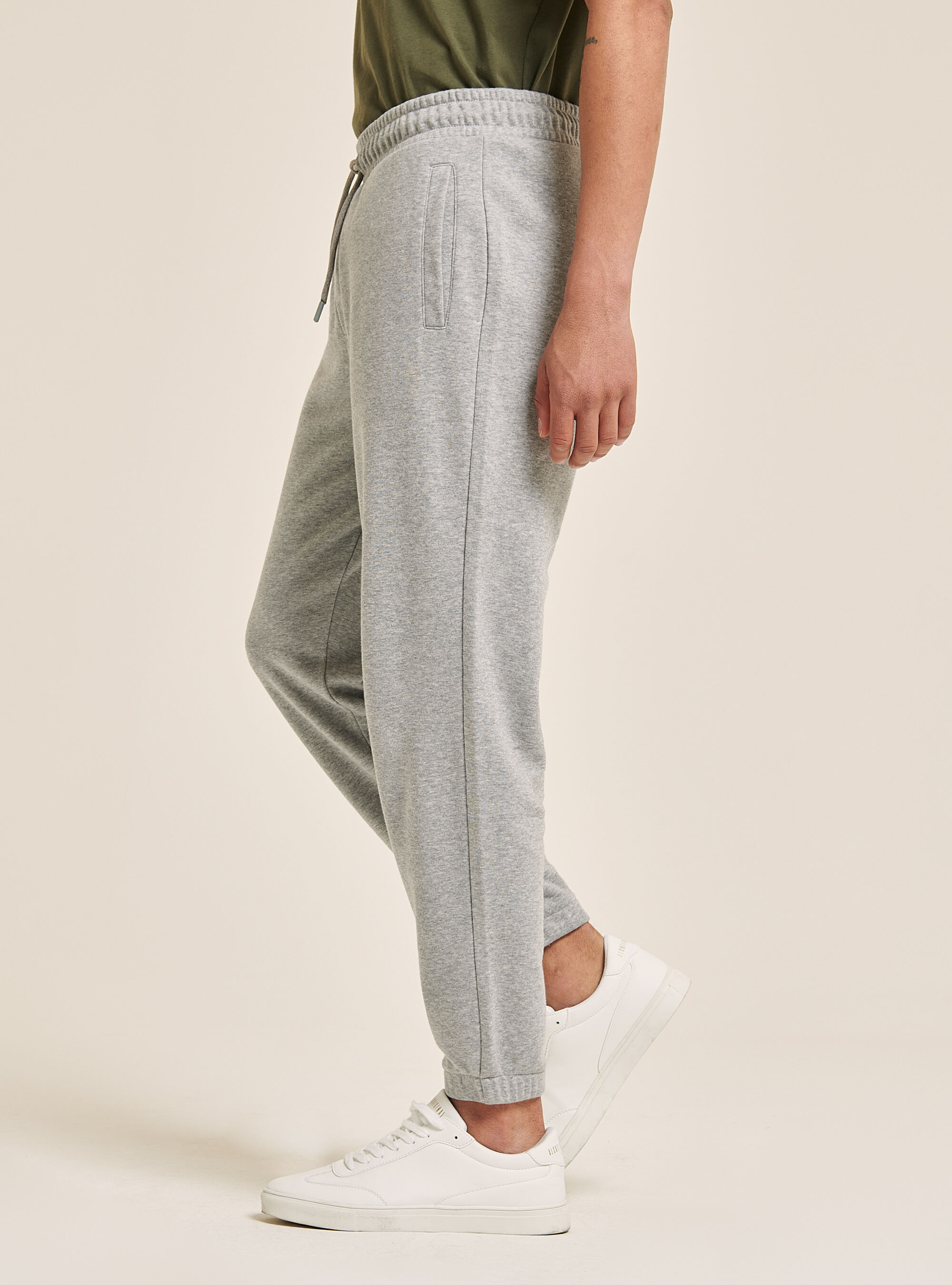 lightweight fleece jogger