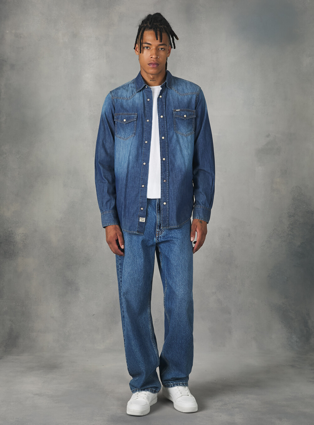 Smoking Camicia Nera Giacca Blu Giacca Smoking Damascato Blu E