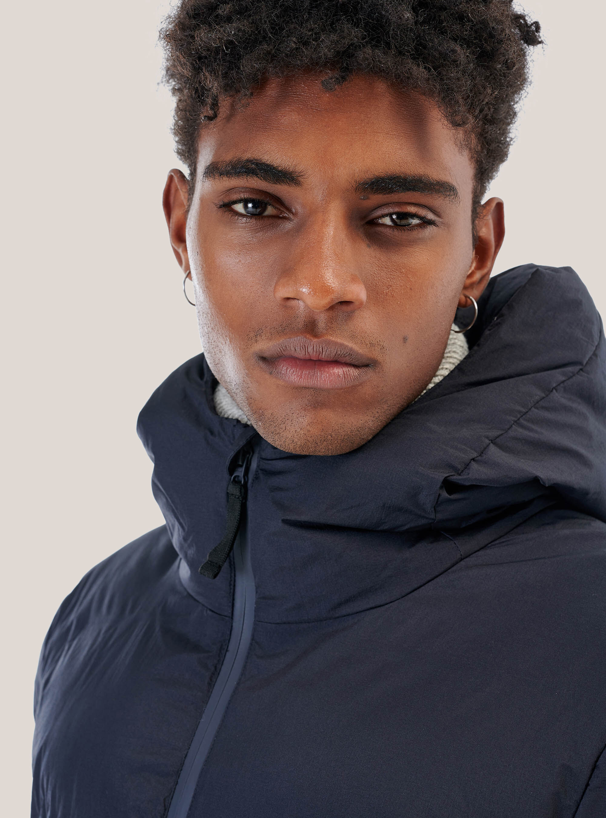 Blouson thermosoud&eacute; avec capuche, C2280 NAVY