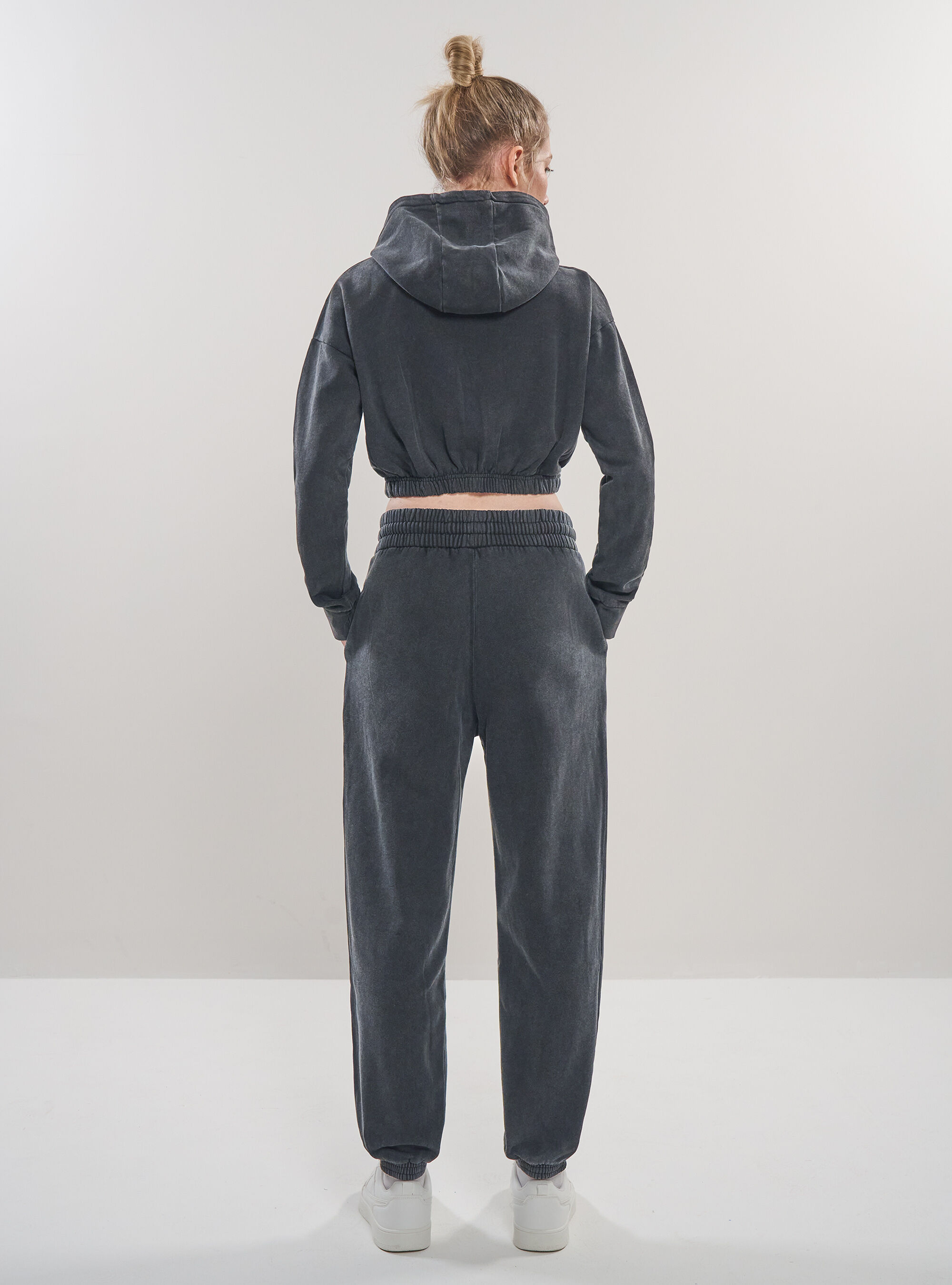 Washed-effect cropped sweatshirt, BK1 BLACK