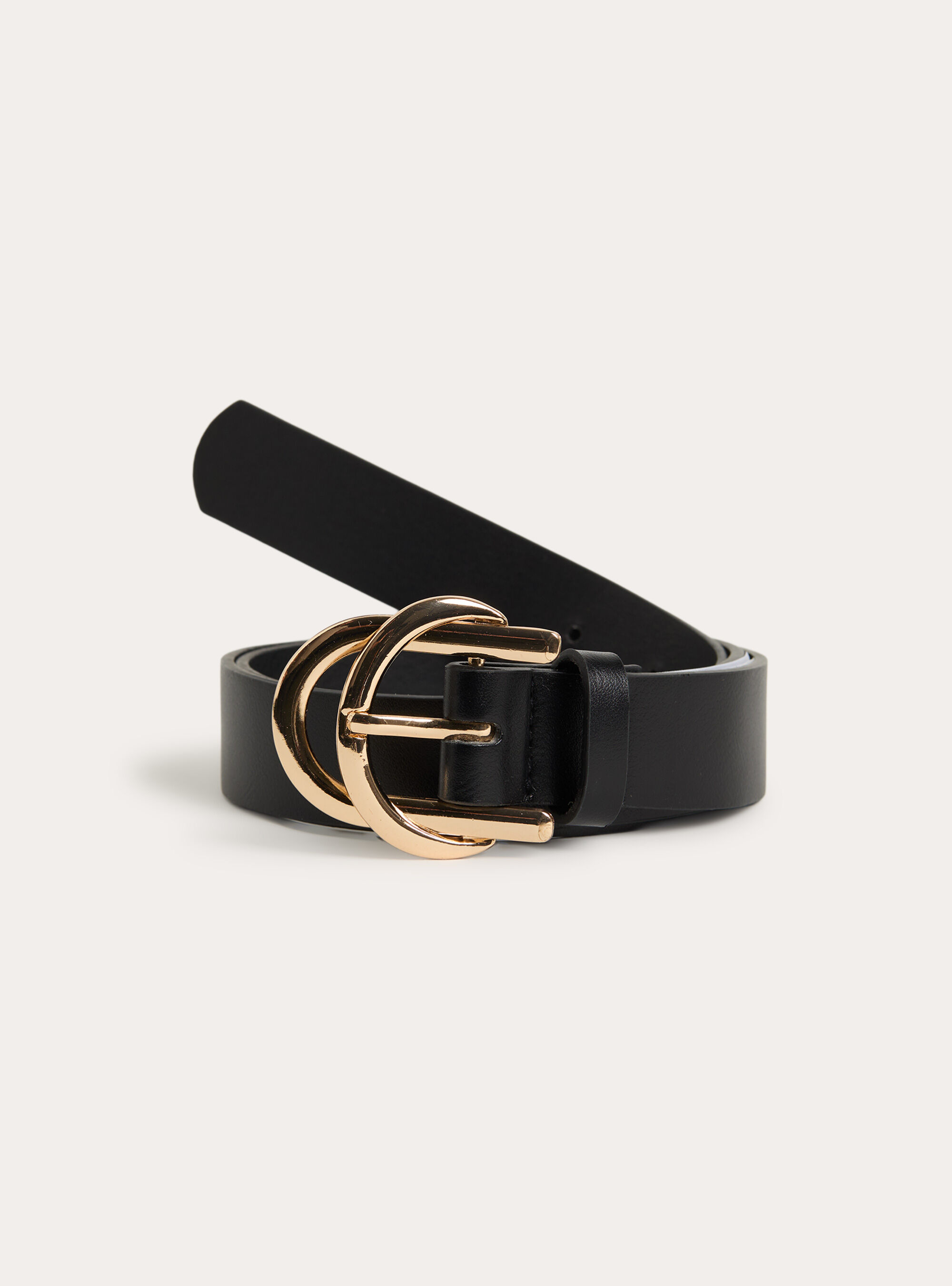 Ceinture avec boucle formulee e passant metallique