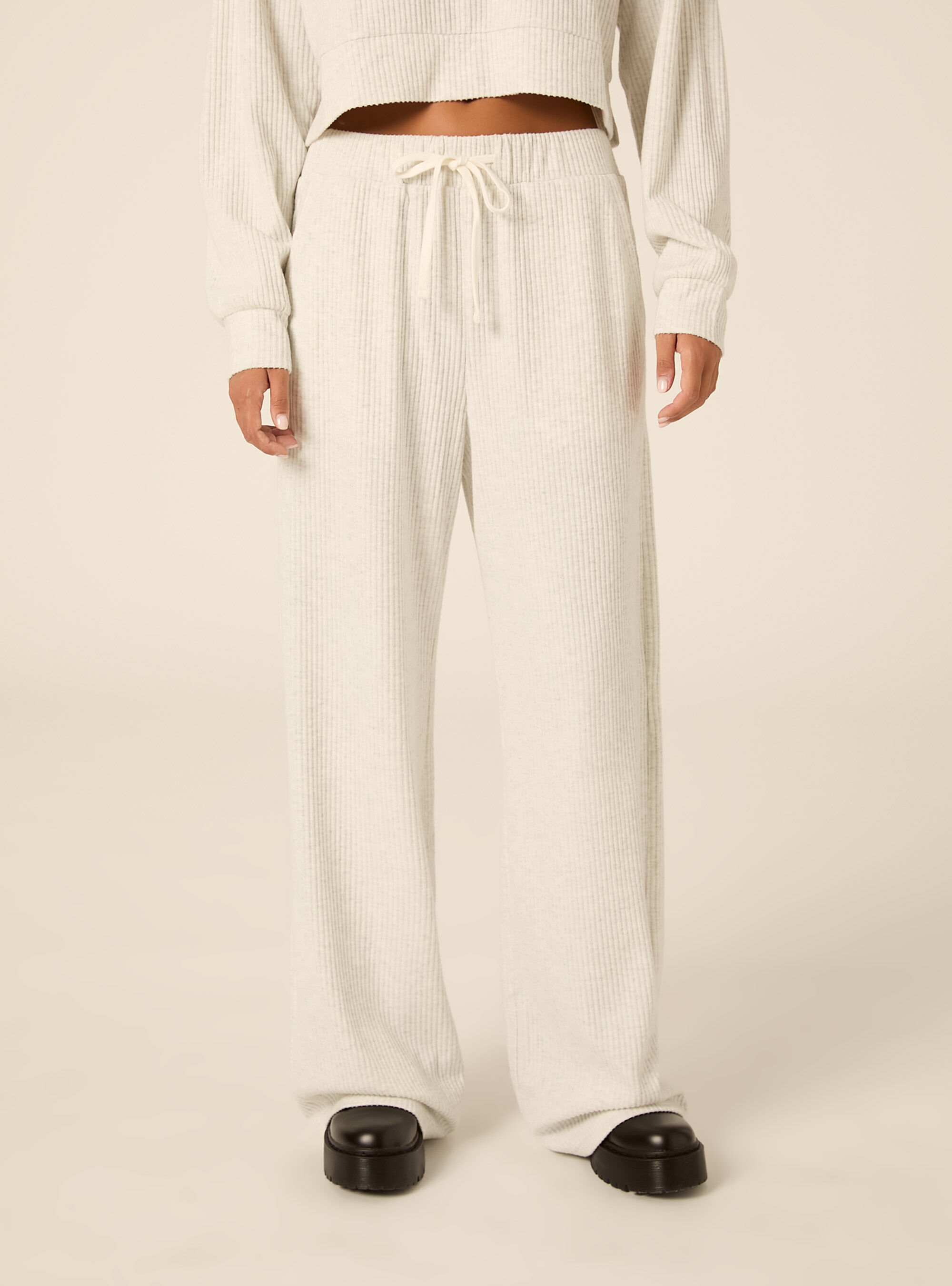 Jogger wide leg a coste