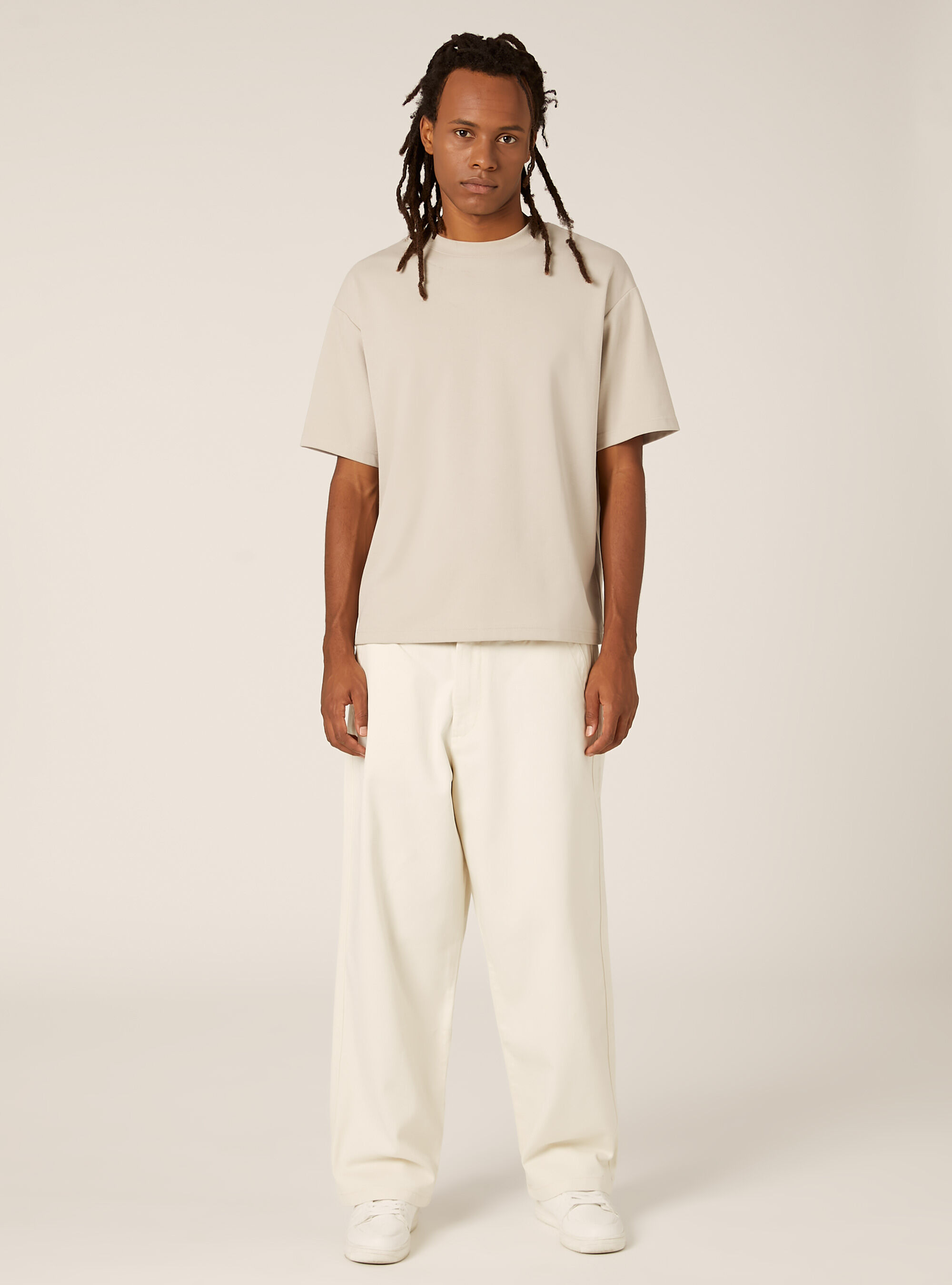 Chino in twill