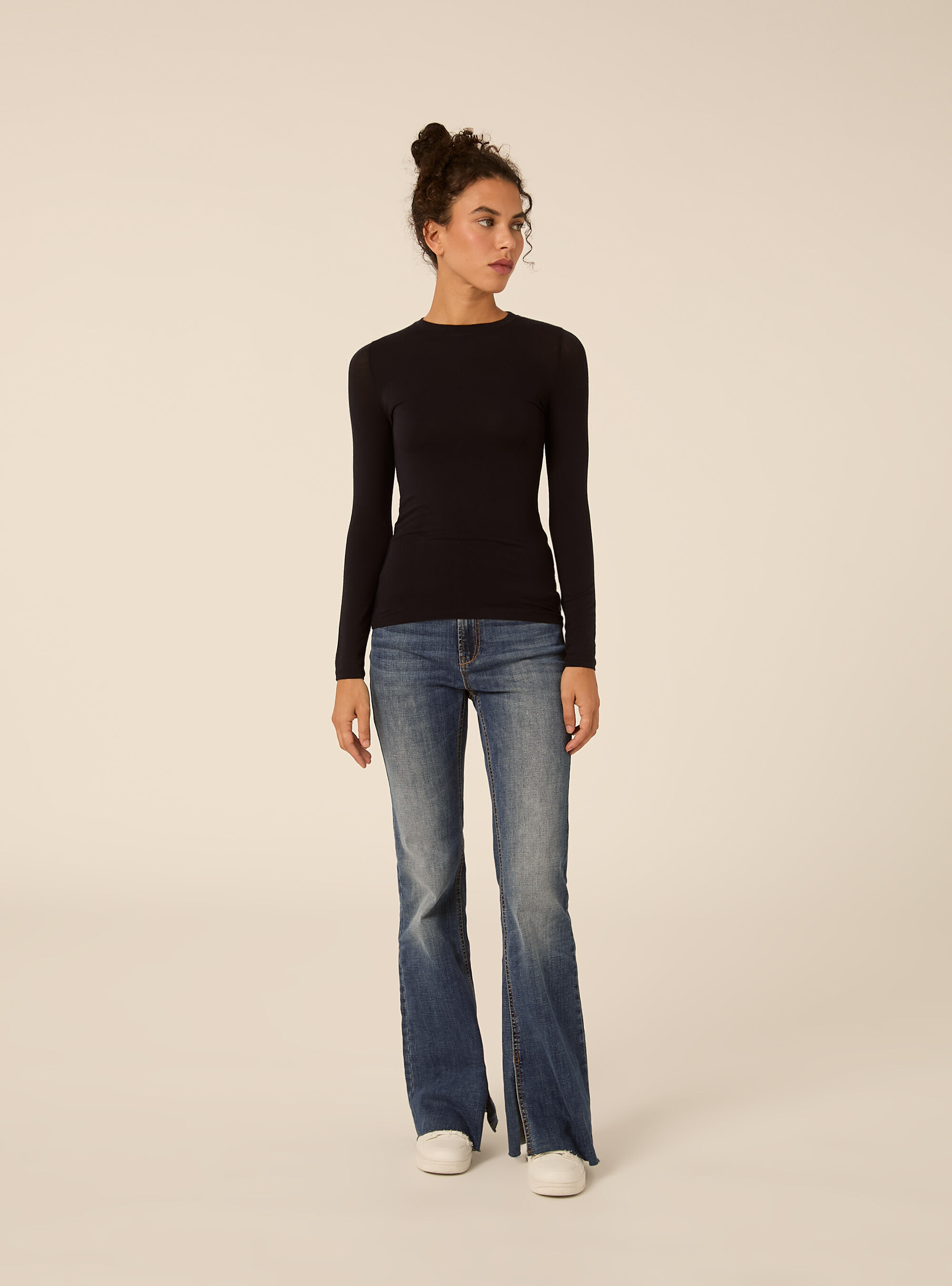 Camiseta de manga larga con cuello redondo en mezcla de cashmere