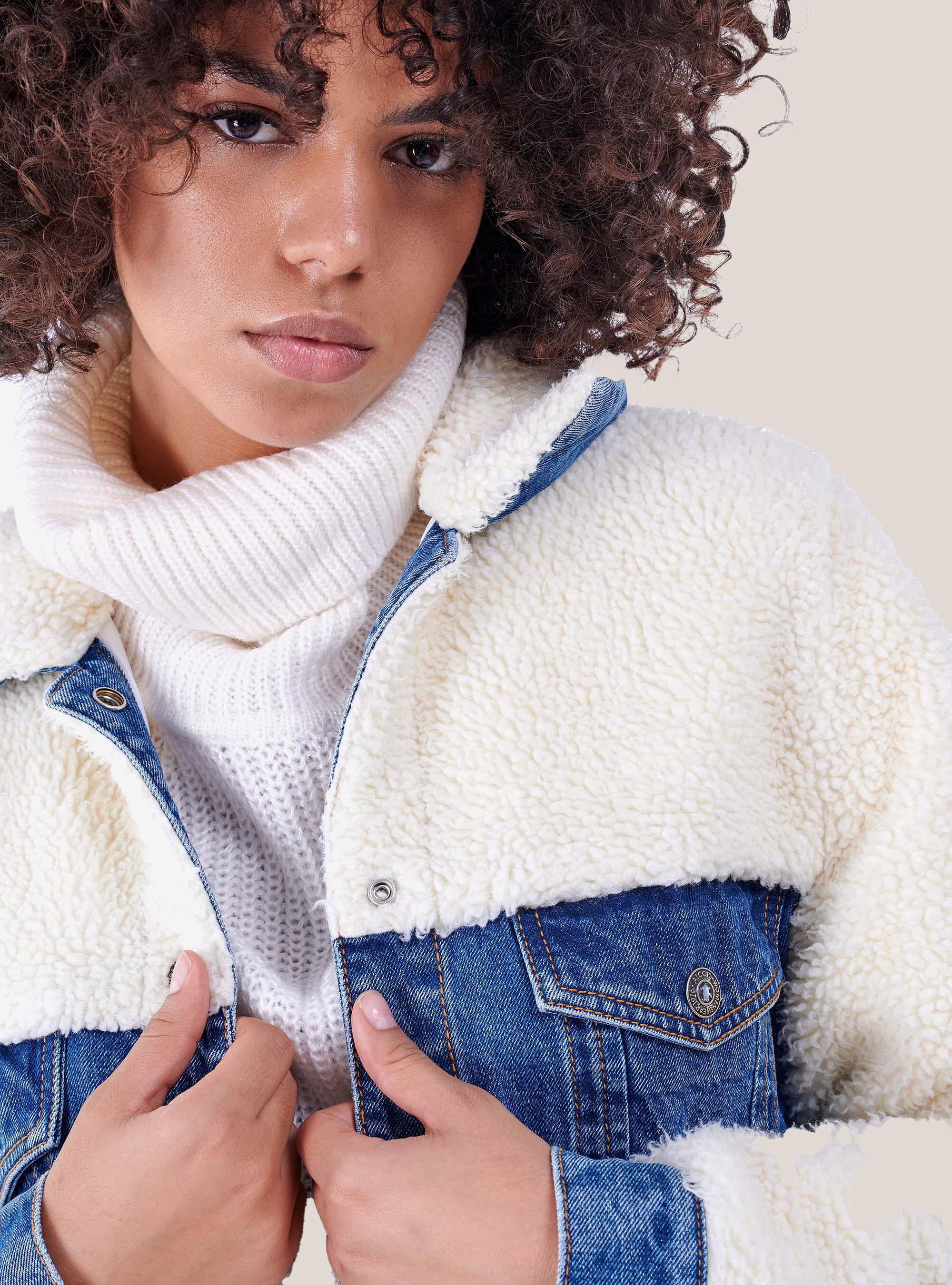 Denim jacket with lambskin inserts, BLUE