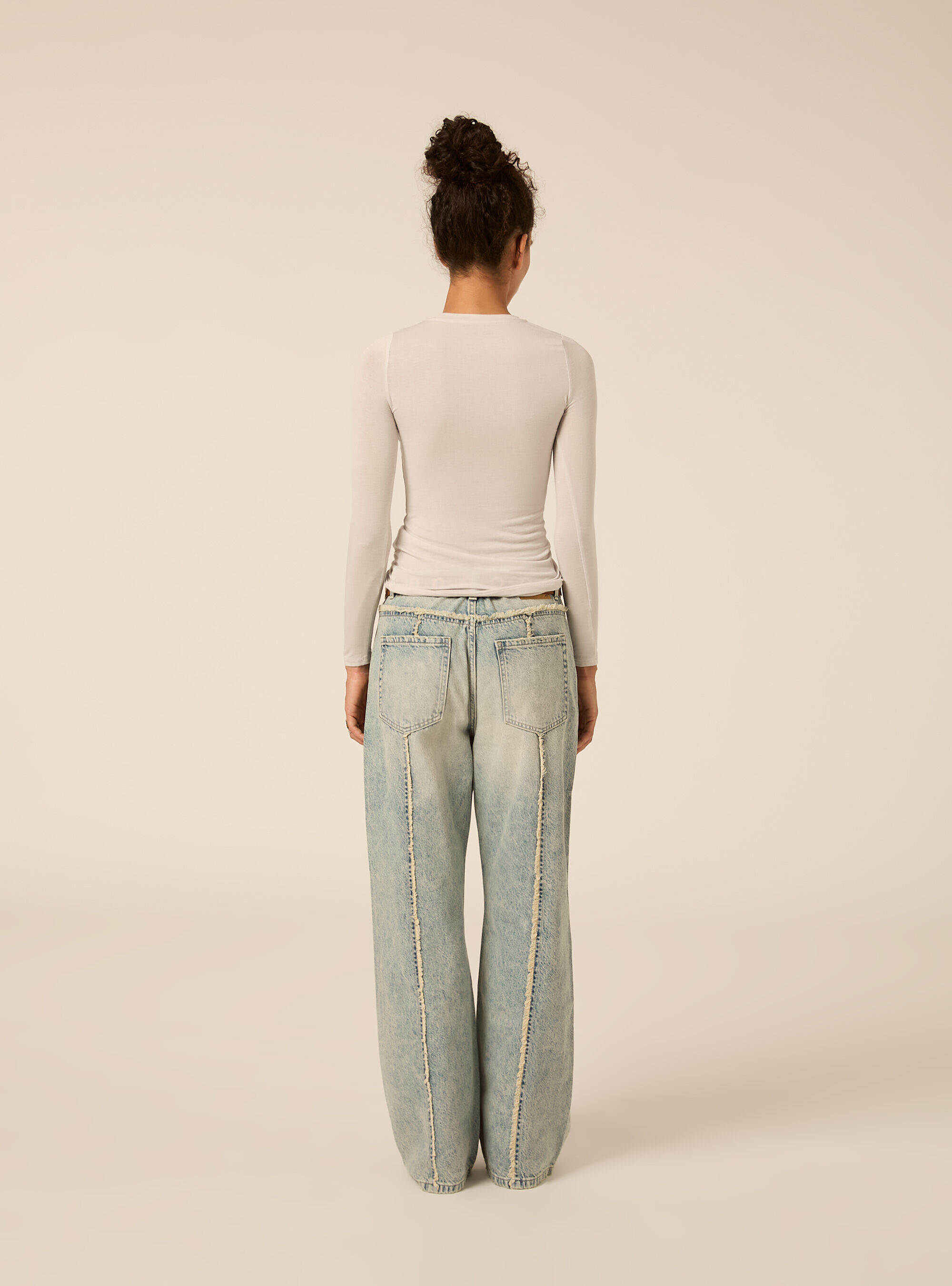 T shirt col rond a manches longues en melange de cashmere, MWH2 OFF WHITE MEL