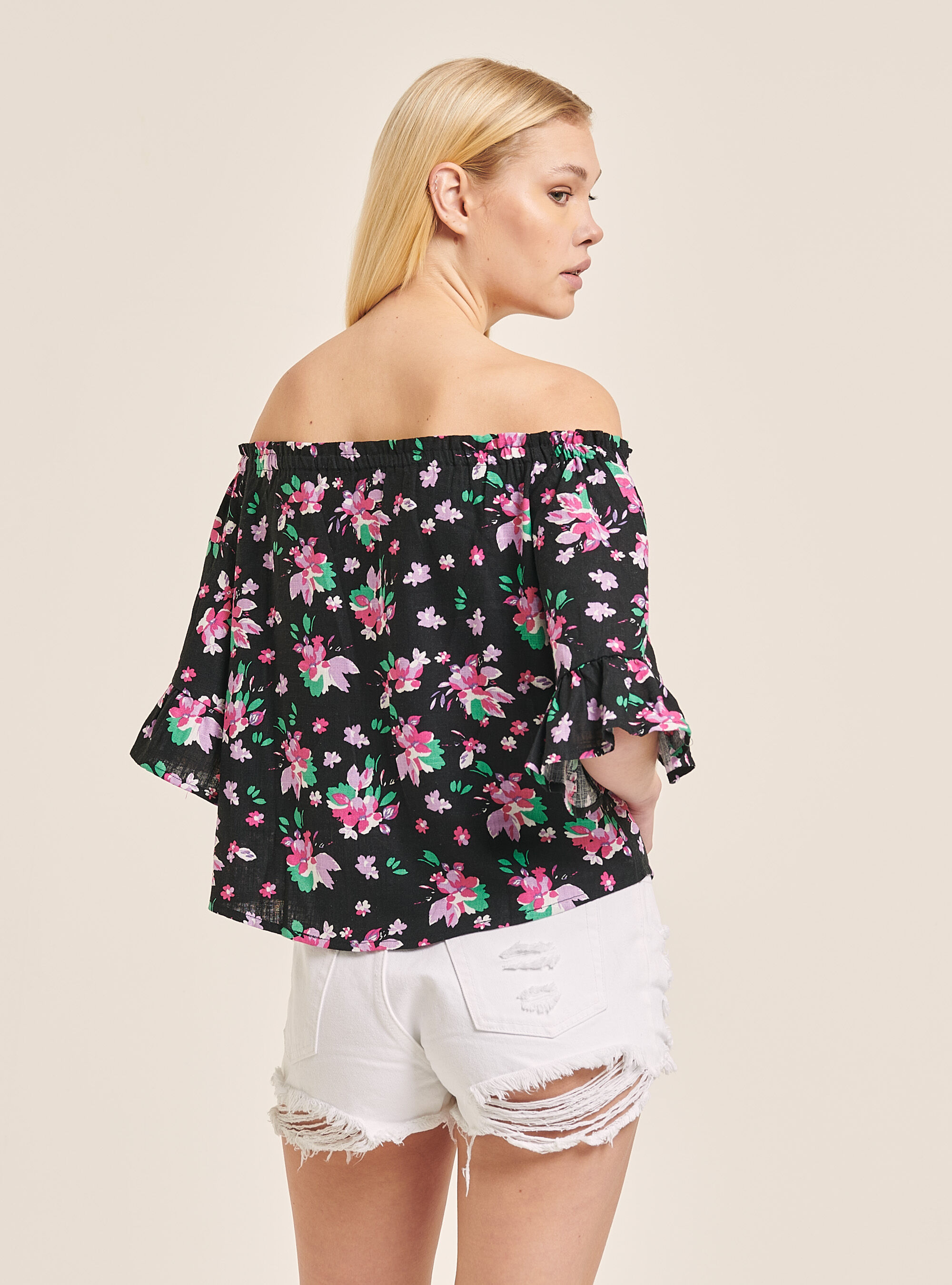 Blusa in misto lino con scollo bardot e fantasia a fiori, MULTICOLORE