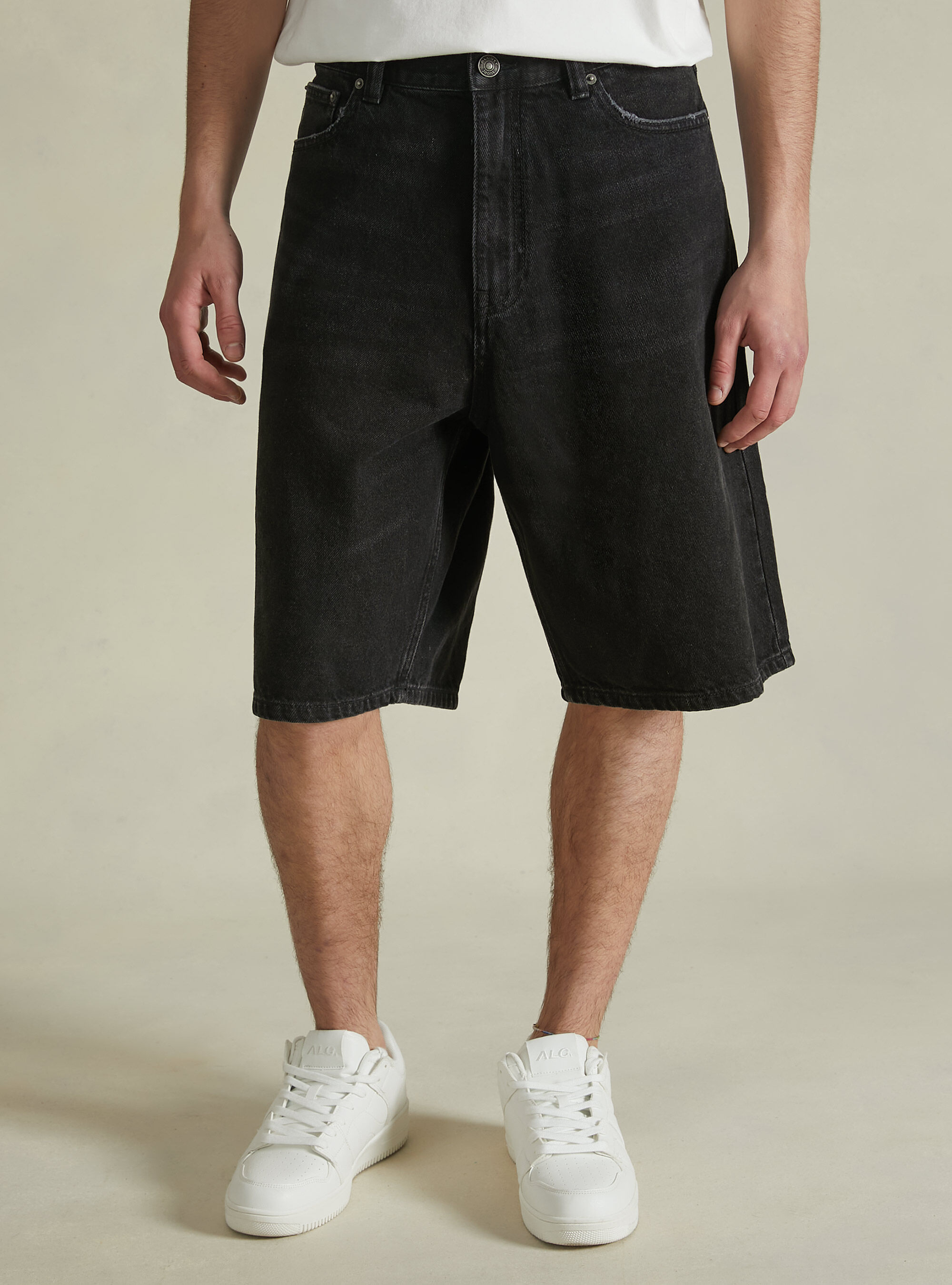 Loose fit denim shorts outlet