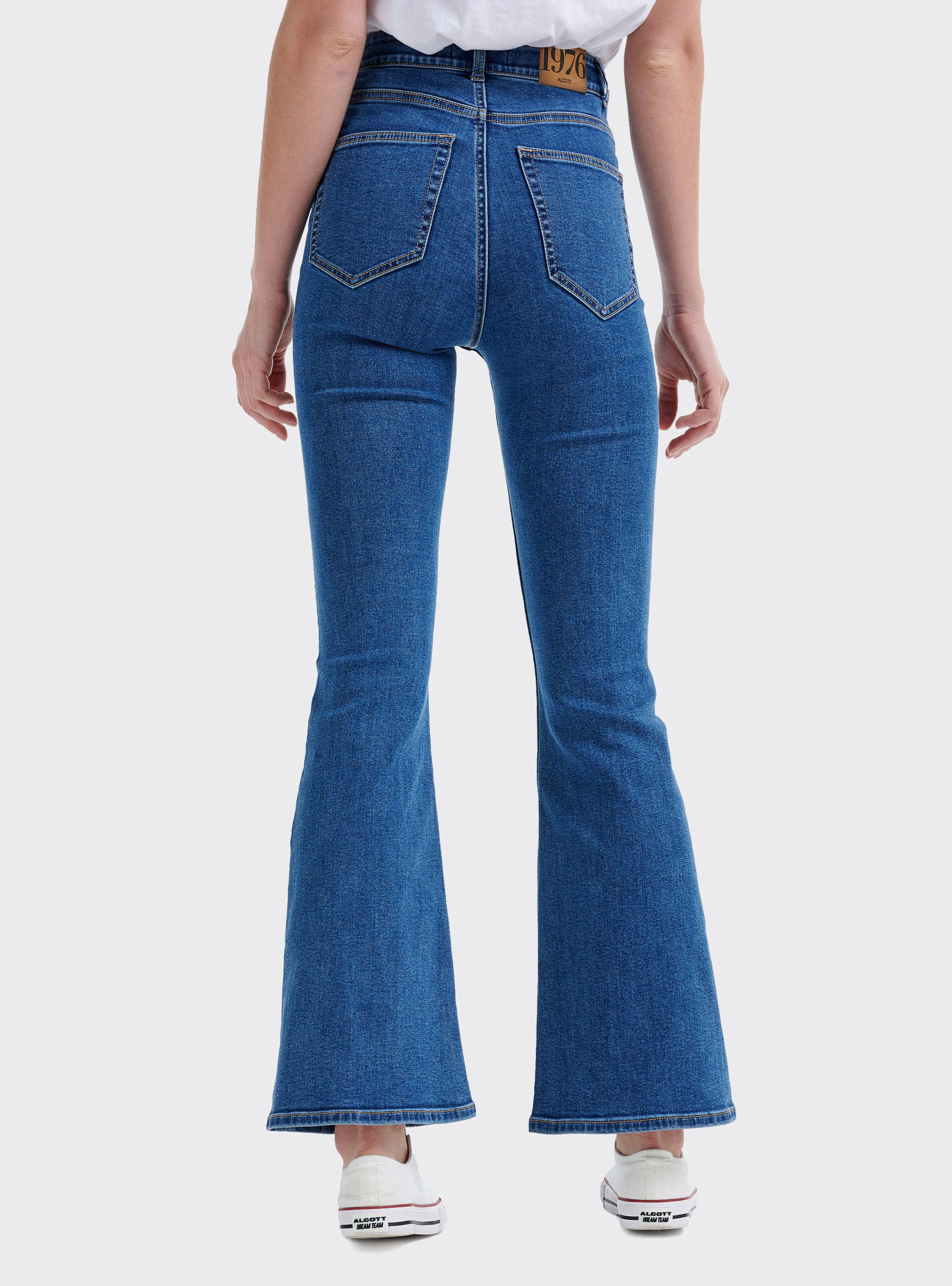 High waist flared jeans