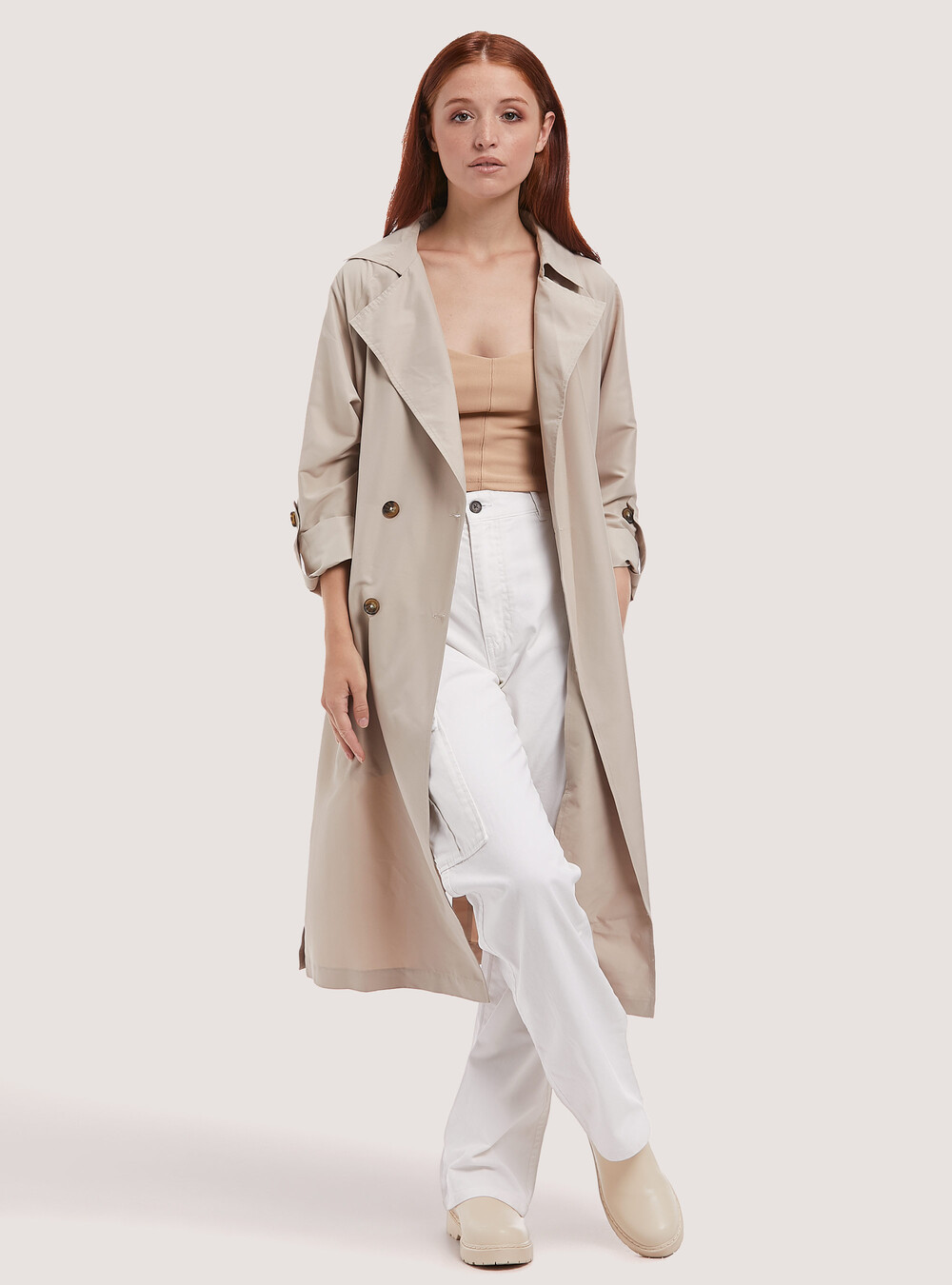 Long trench coat with buttons