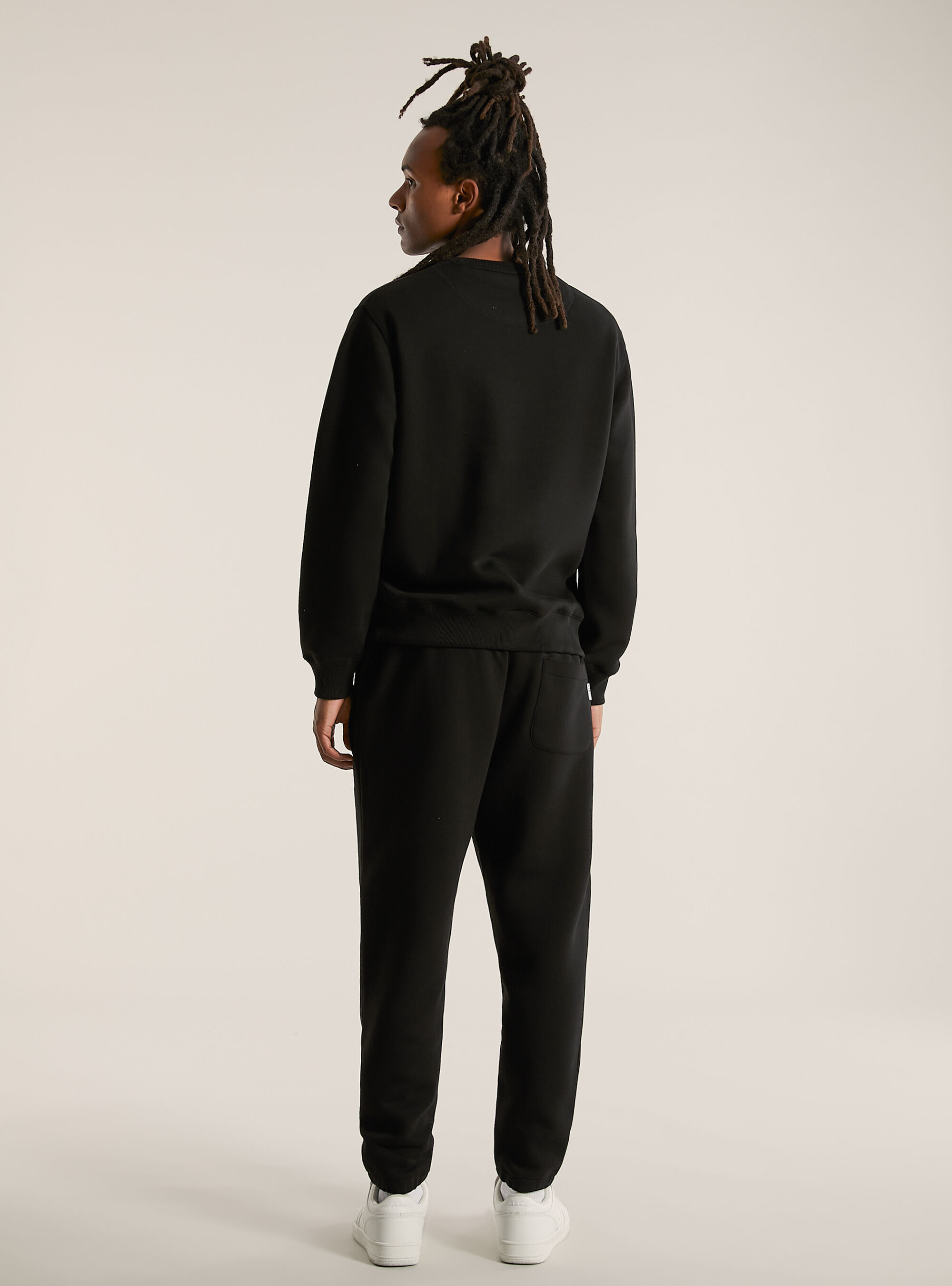 Solid-coloured crewneck sweatshirt, BK1 BLACK