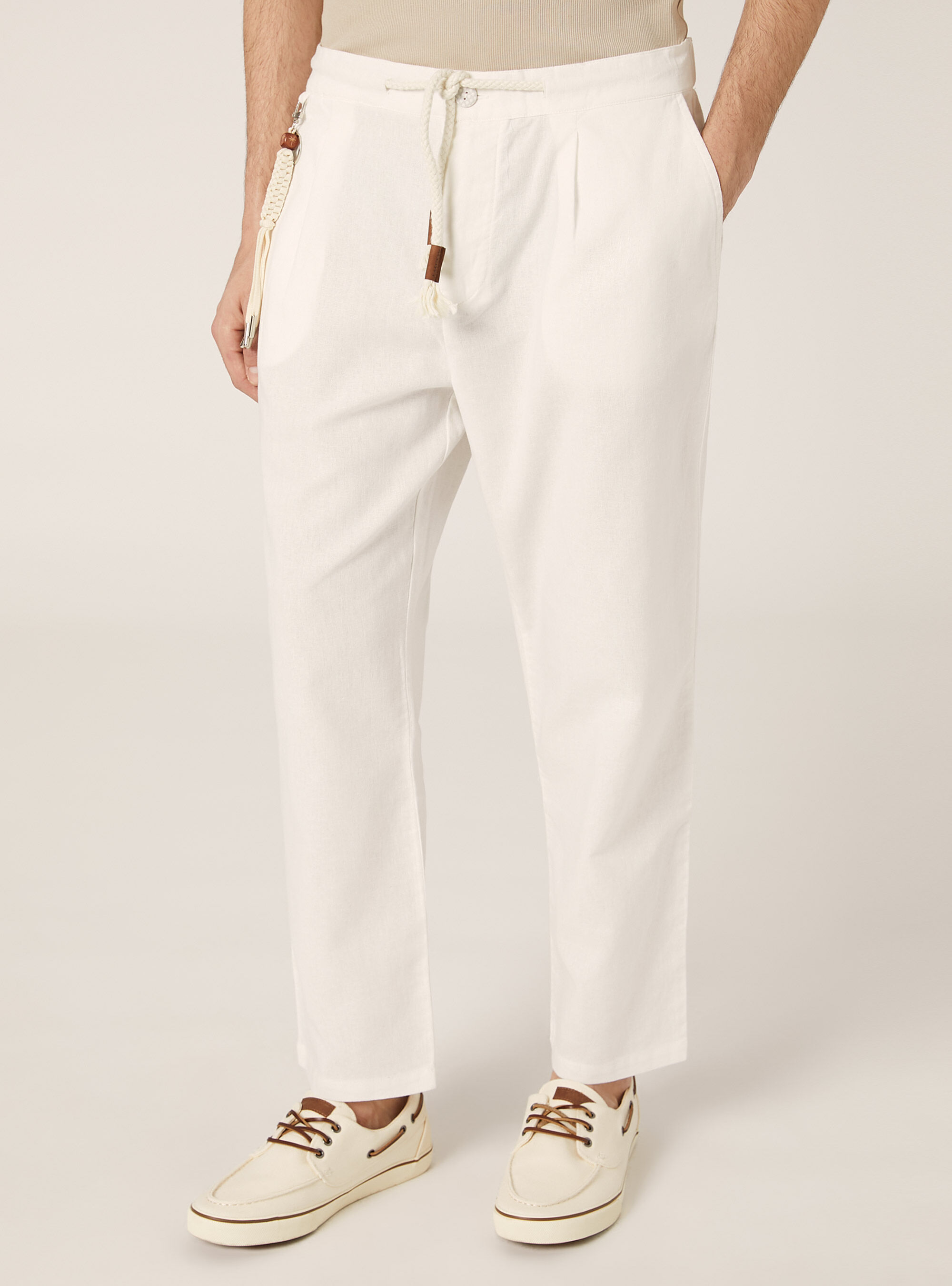 Pantal&oacute;n jogger en mezcla de lino, WH1 OFF WHITE