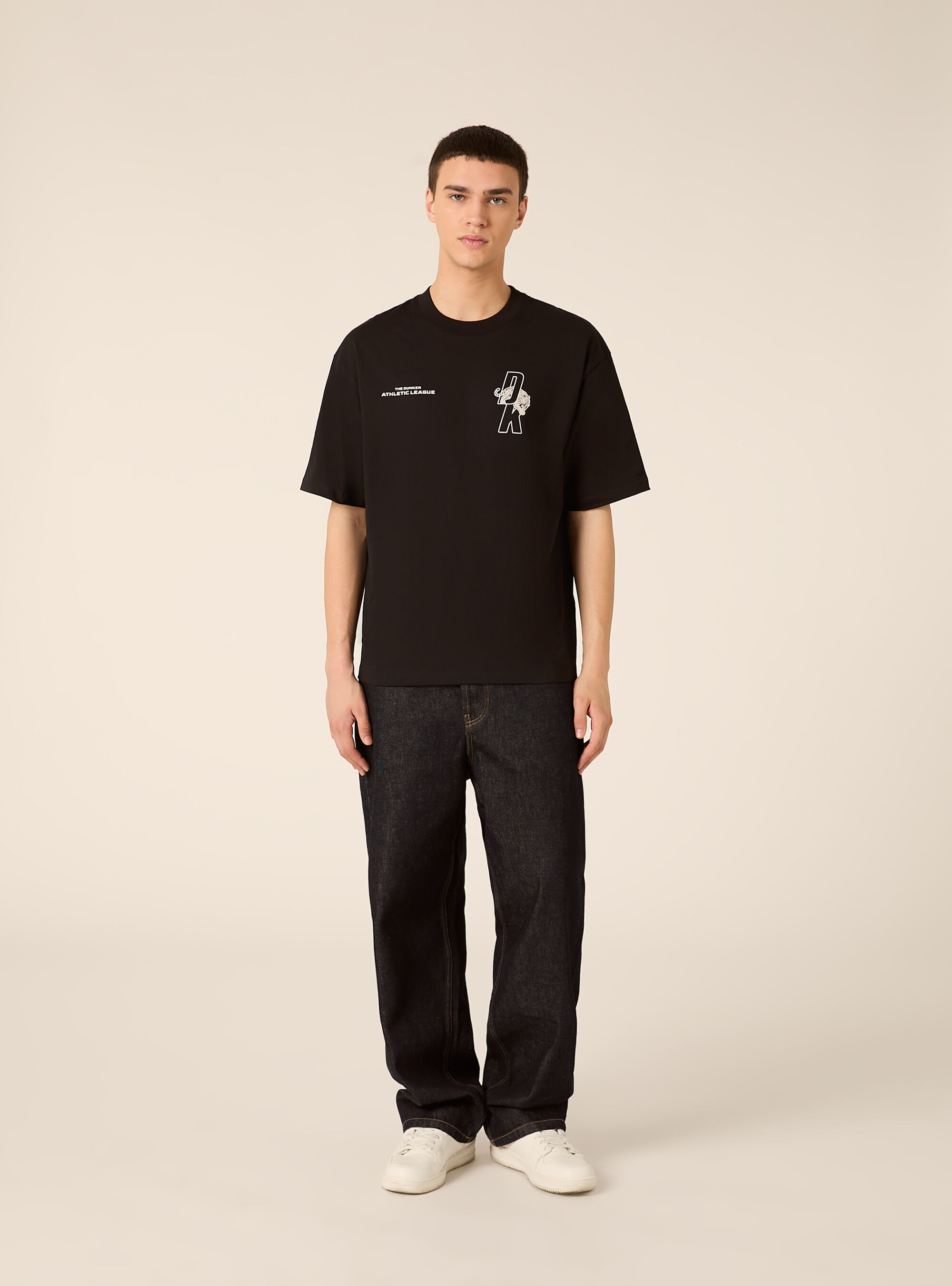 T-shirt con stampa basket boxy fit