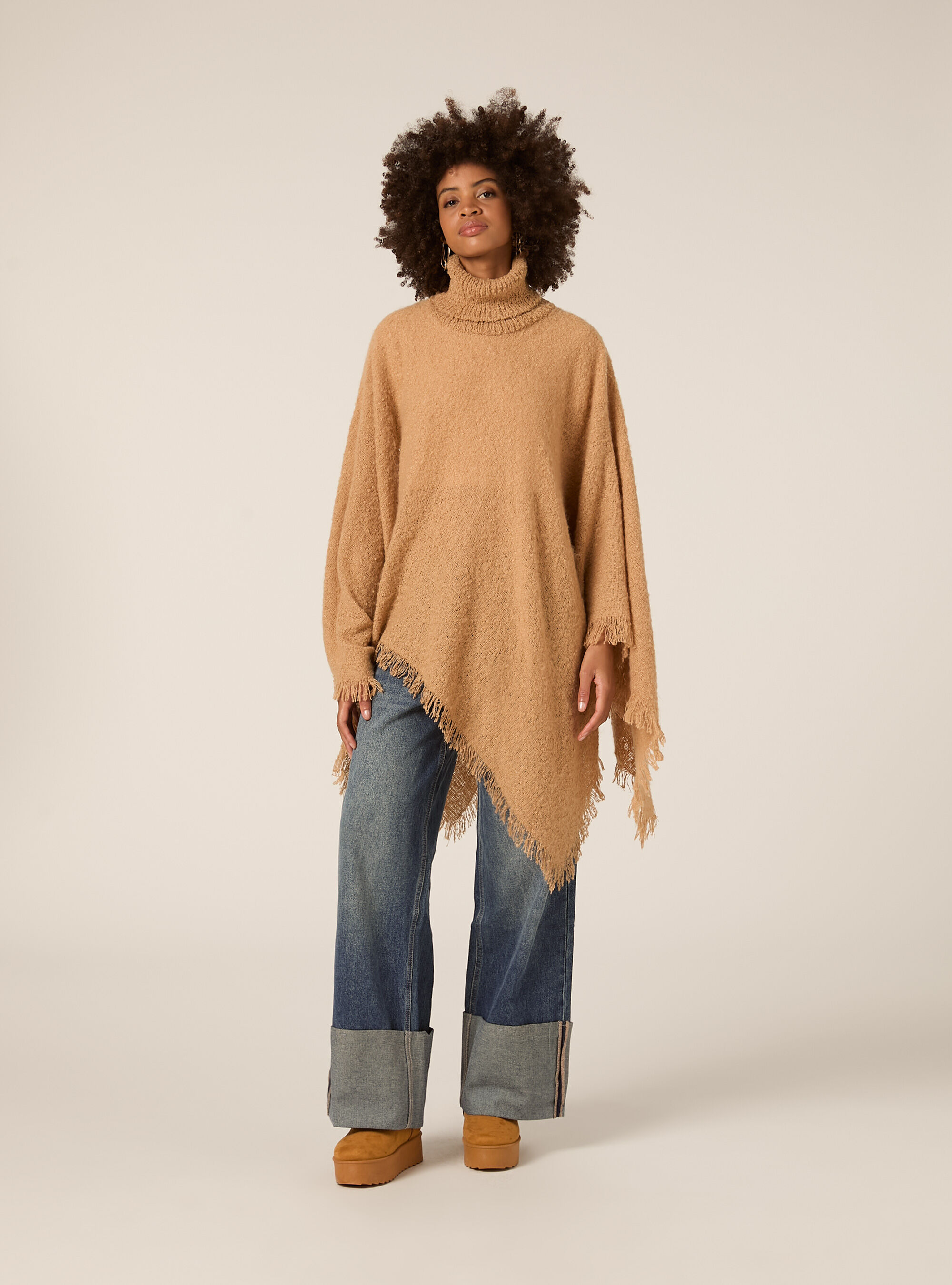 Poncho doux au toucher &agrave; col montant, MBG3 BEIGE MEL LIGHT