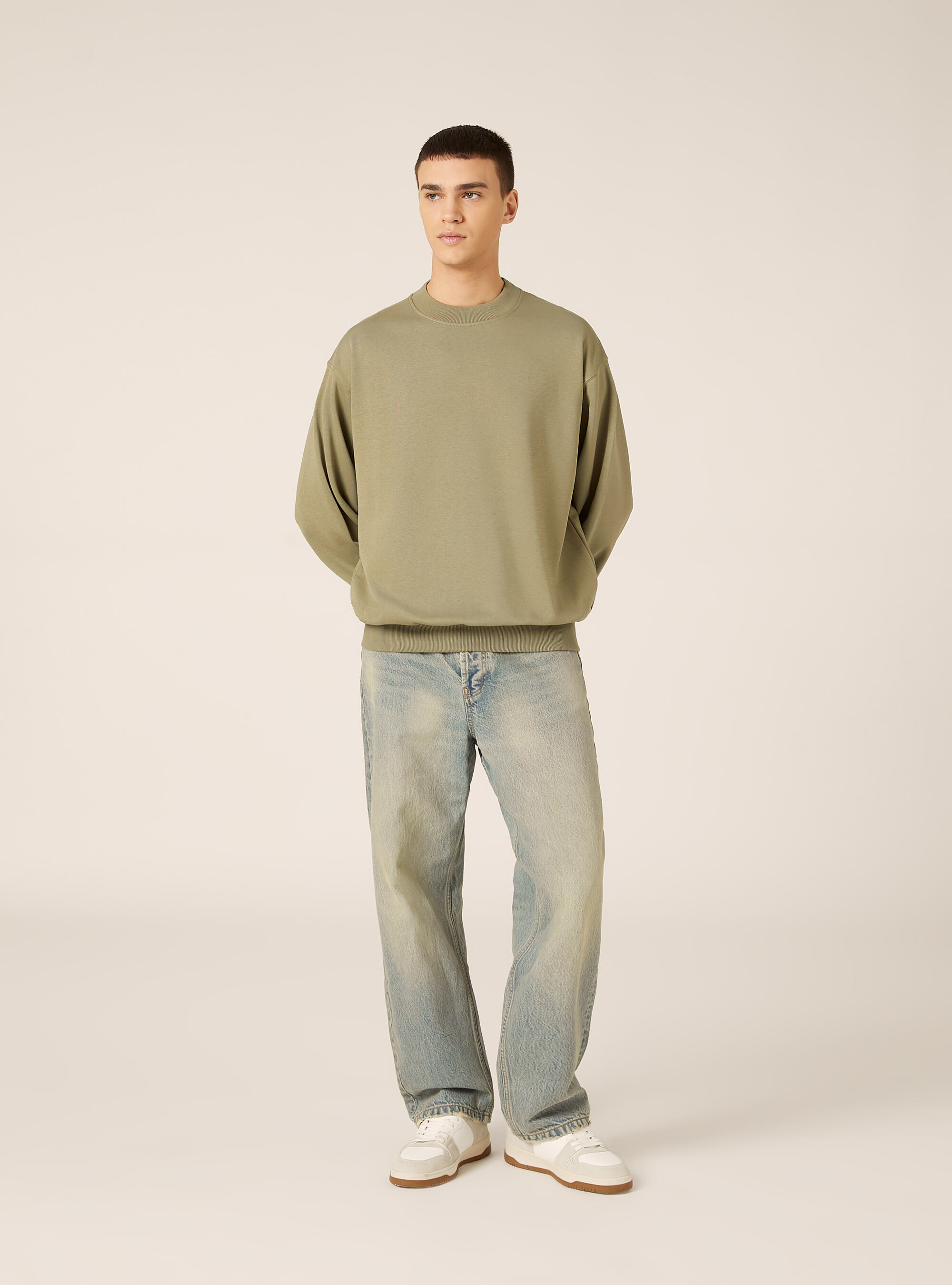 Boxy fit crew neck sweatshirt, KY2 KAKY MEDIUM