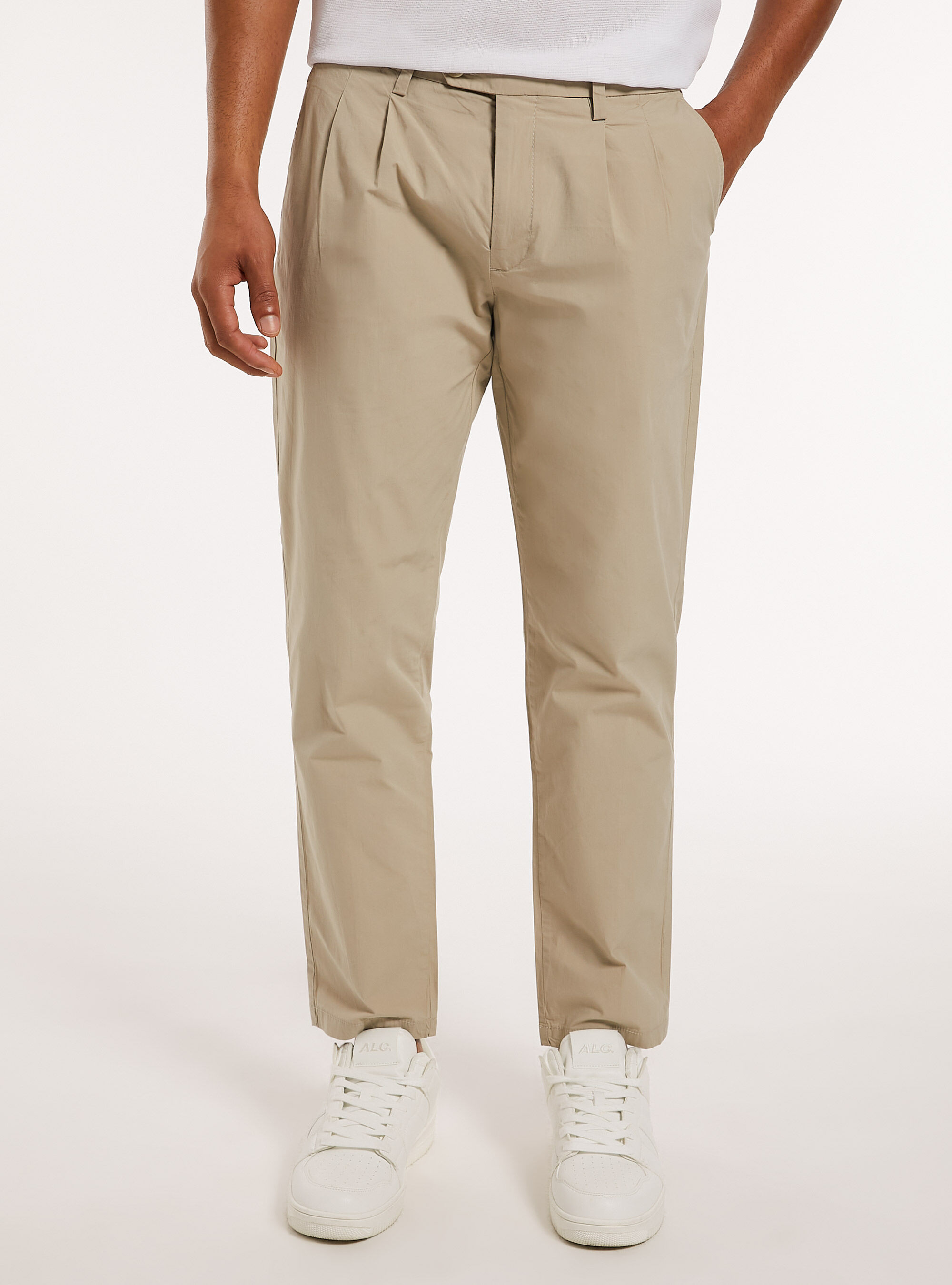 Pantalon en coton &agrave; double plis