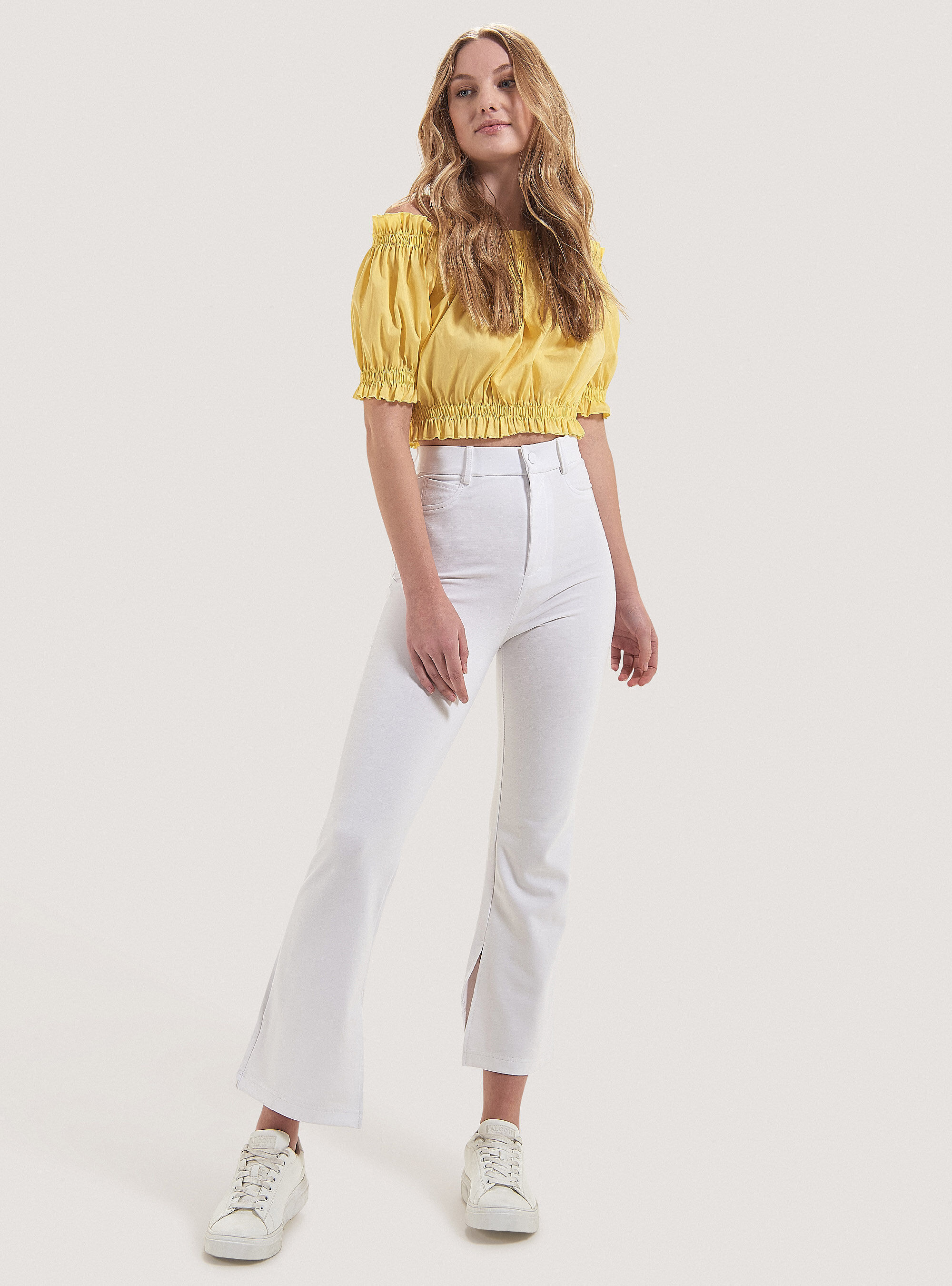 Cropped flare trousers with slits, WH2 WHITE