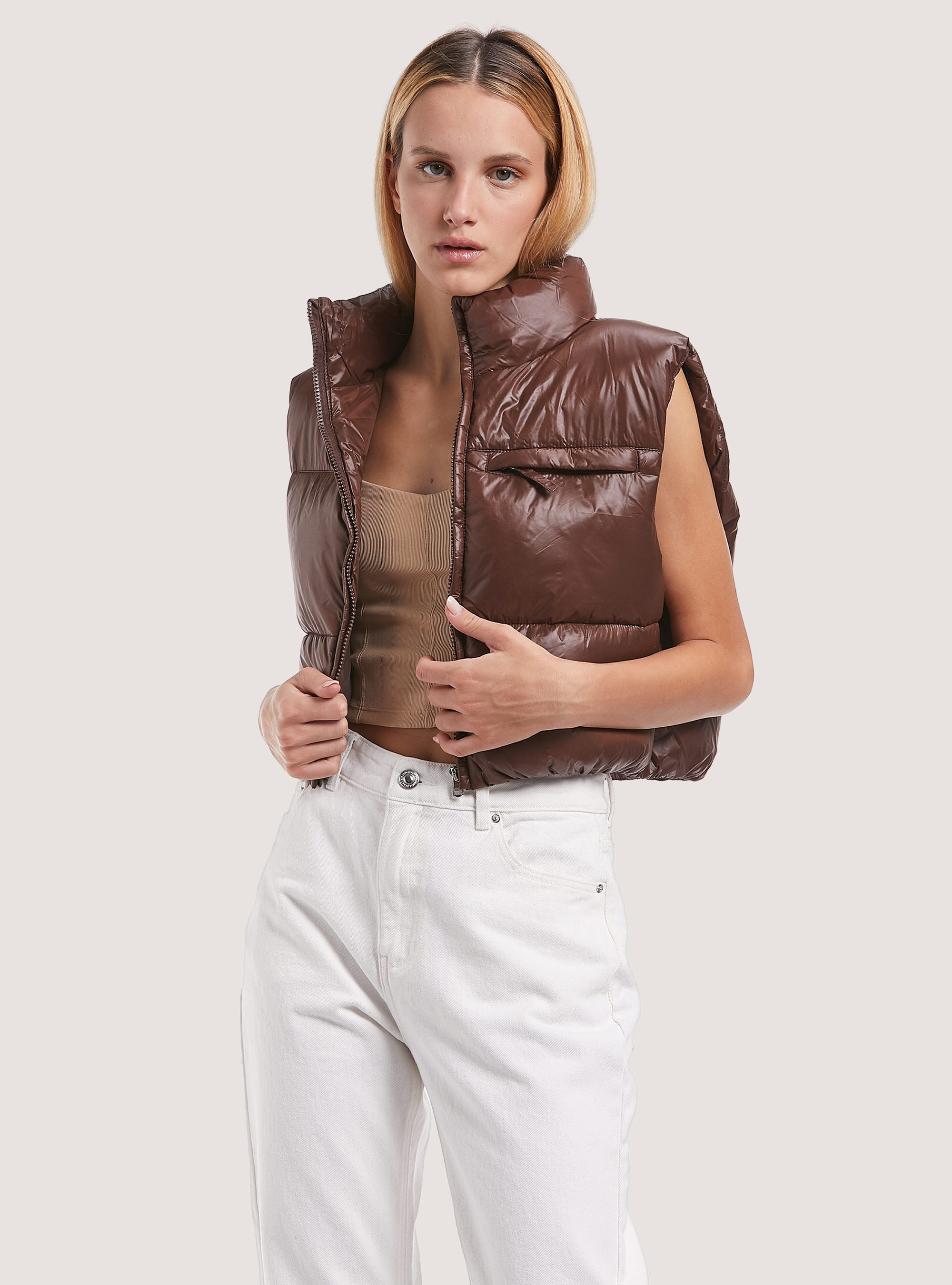 Cropped sleeveless with recycled padding, BR1 BROWN DARK