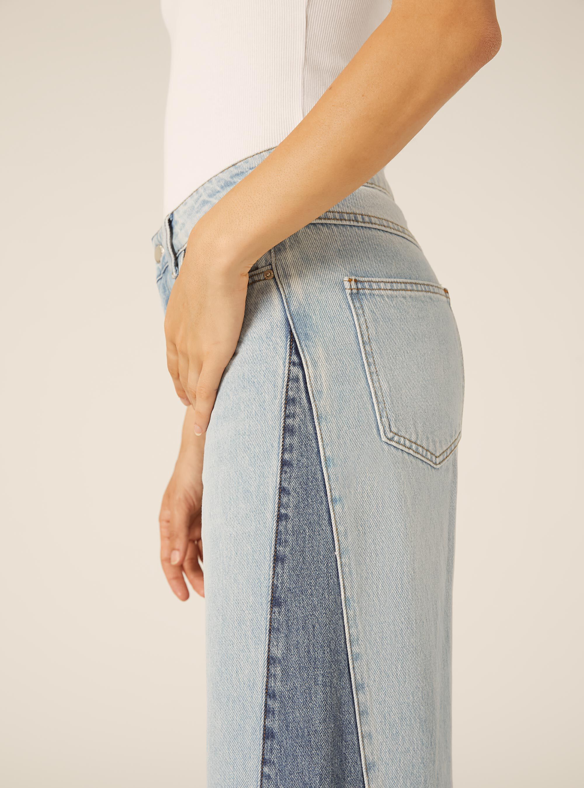 Patchwork Wide-Leg Jeans, D006 AZURE