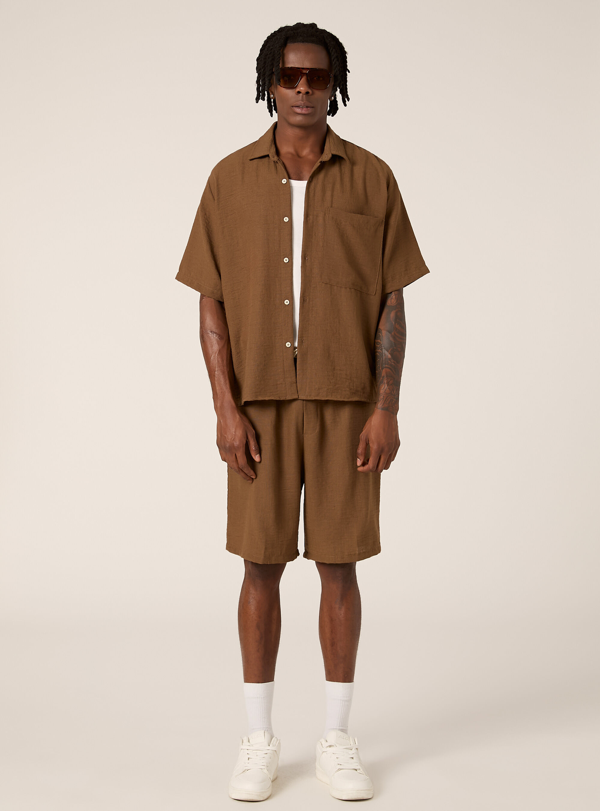 Chemise &agrave; manches courtes avec poche poitrine, TB2 TOBACCO MEDIUM