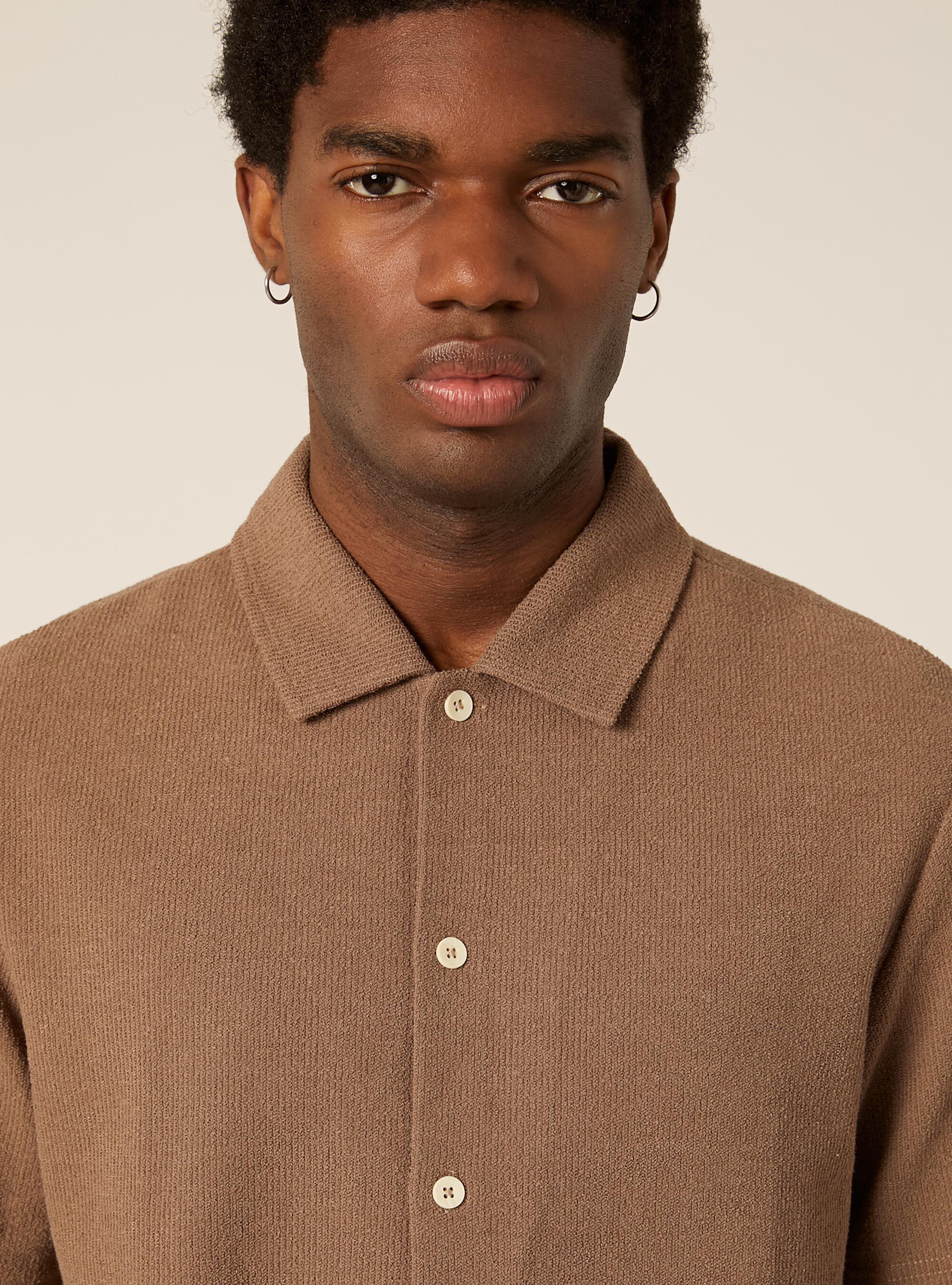 Textured short-sleeved shirt, BR2 BROWN MEDIUM