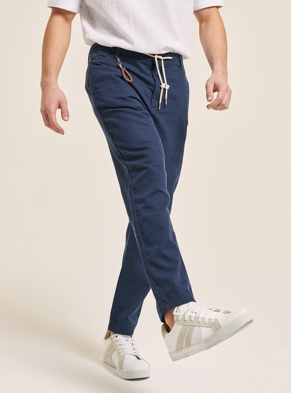 Pantaloni wide leg in tela di misto lino Donna, Bianco | Milano Pantaloni wide leg in tela di misto lino Donna, Bianco | Milano