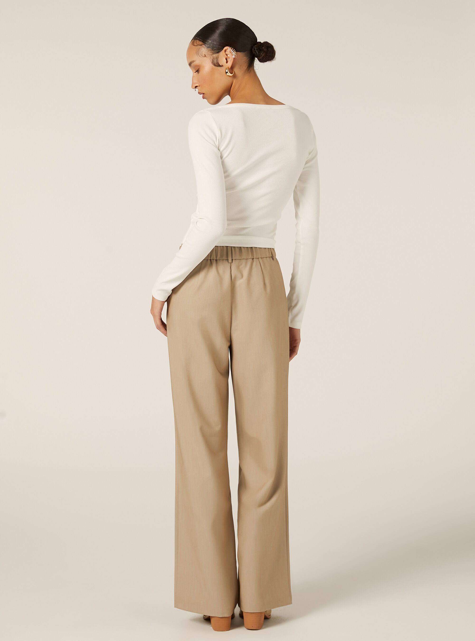 Maglietta a maniche lunghe con scollo a V, WH2 WHITE