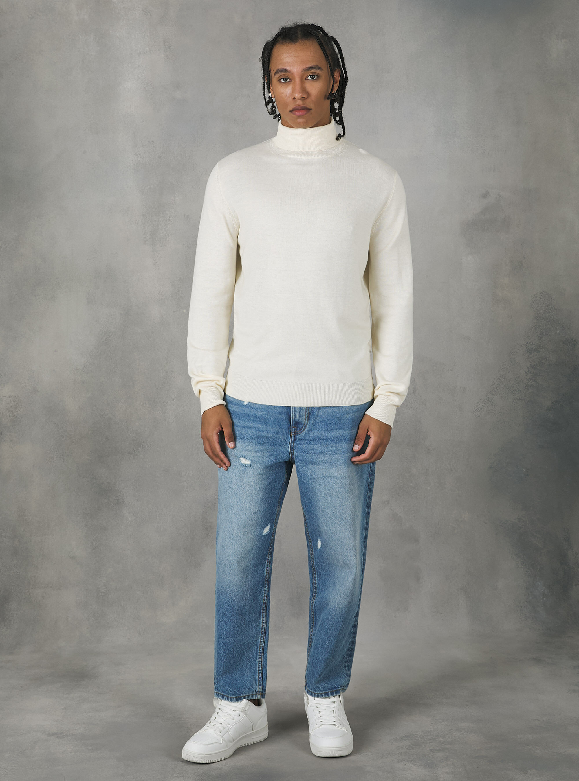 Off white hotsell sweater mens