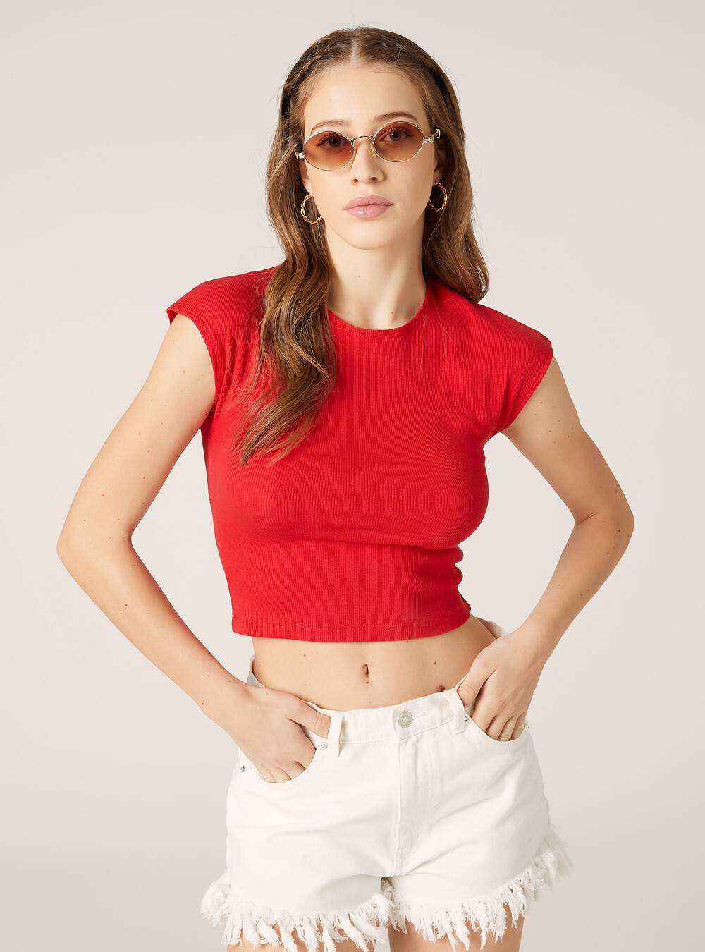 Cropped fitted t-shirt