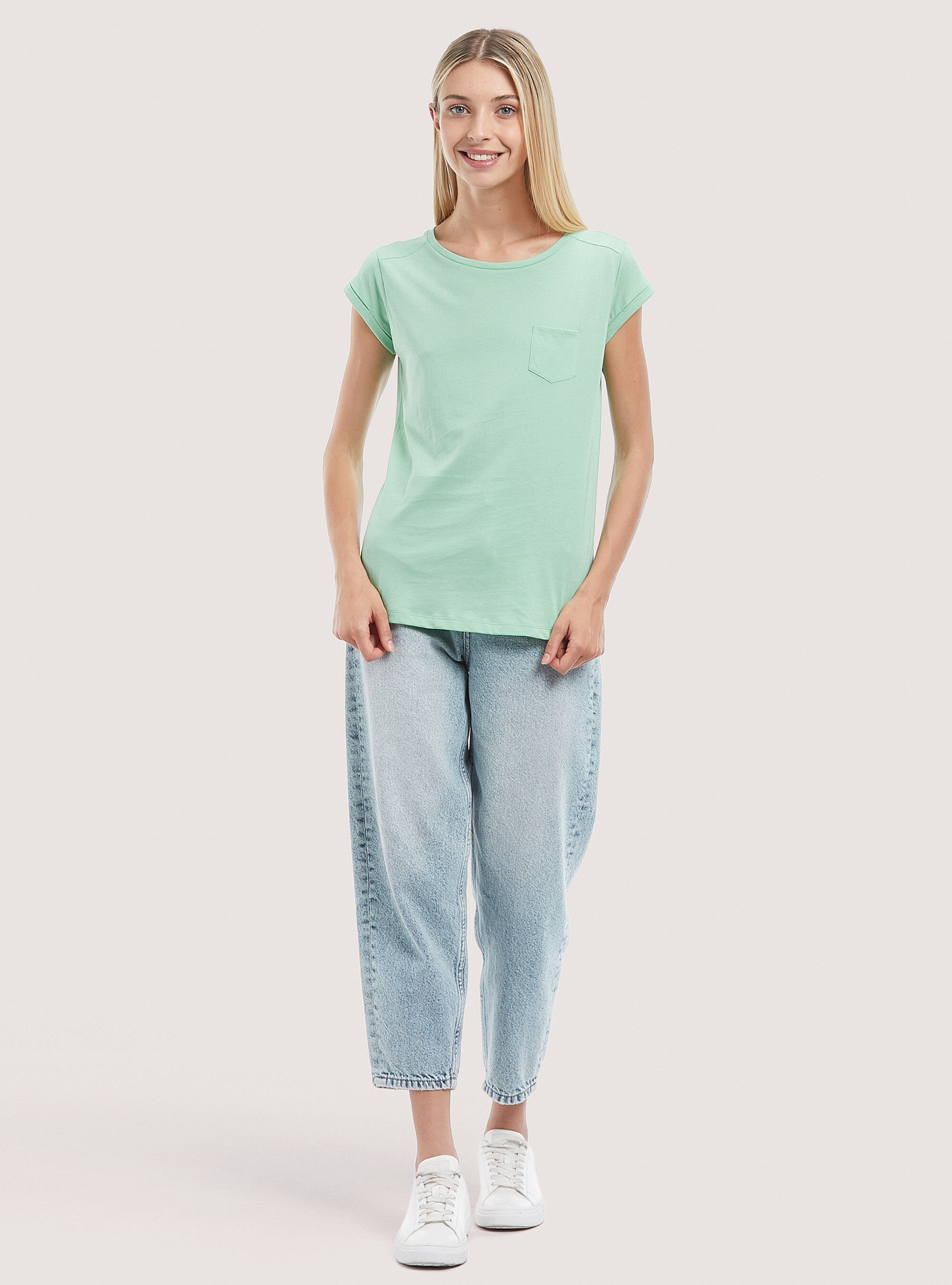 Basic-T-Shirt aus Baumwolle mit Brusttasche, C6704 GREEN