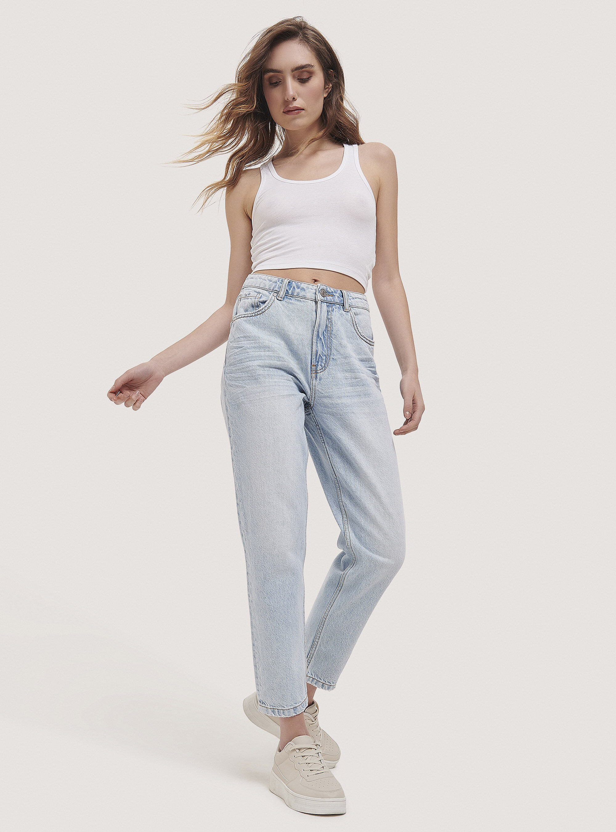 Jeans mom fit in cotone, D007 LIGHT AZURE